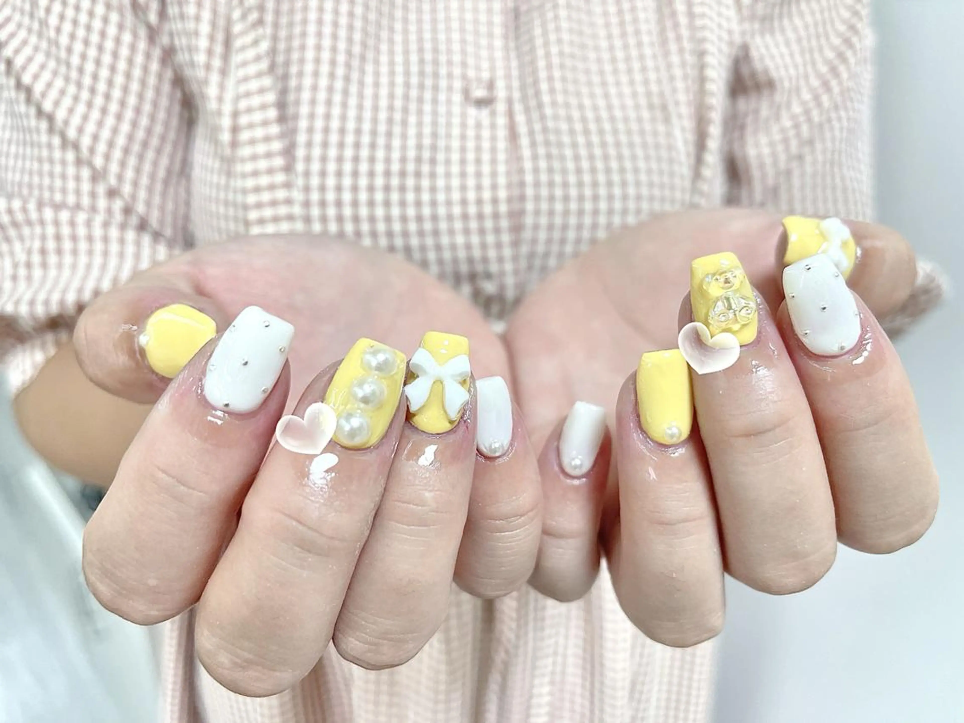 ネイル na🎀🎀na ちゅるちゅるのネイルデザイン