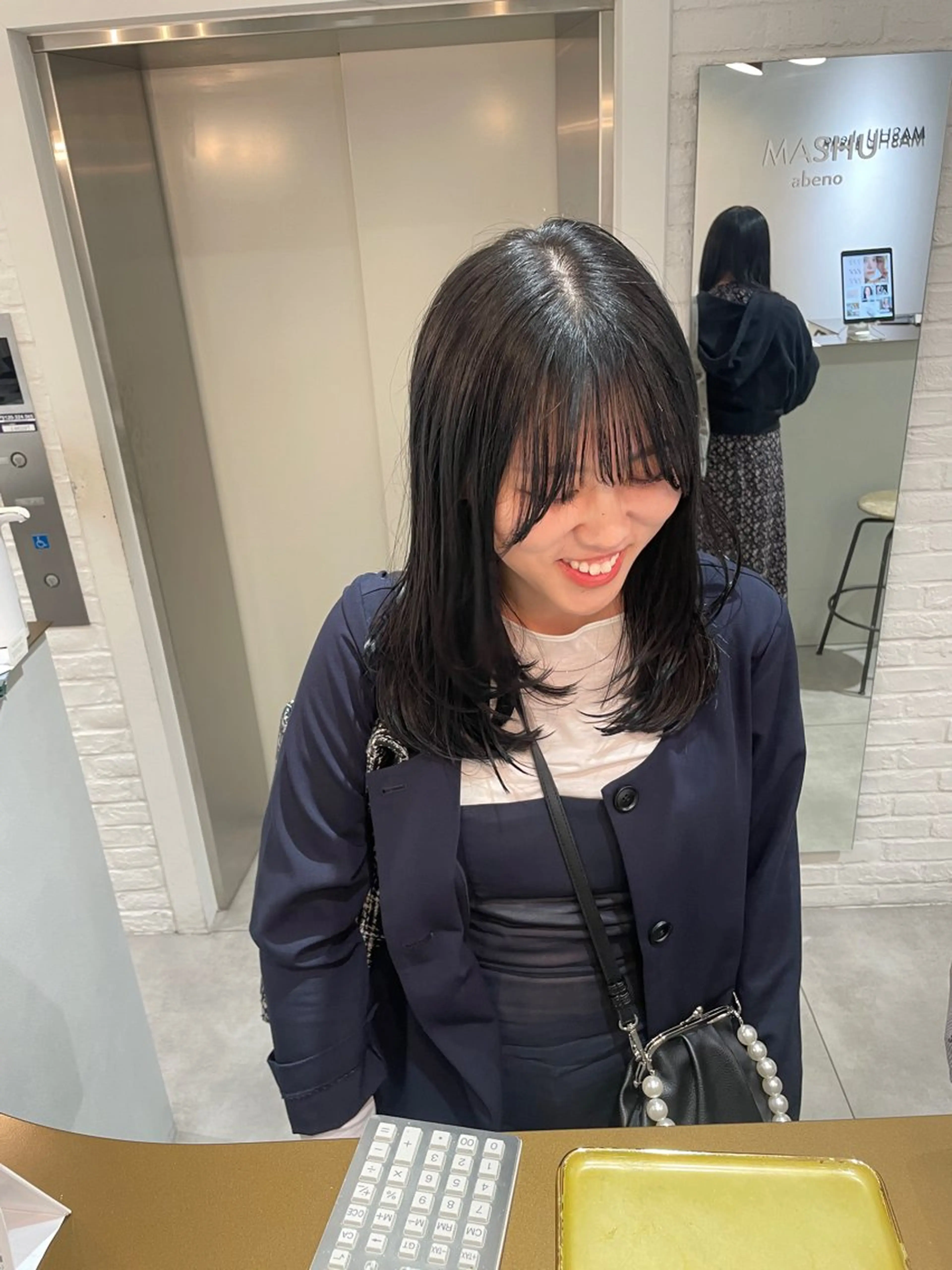 ミディアム カット ヘアカラー MASHU abeno店所属・アサカ /フェイスレイヤーのヘアスタイル