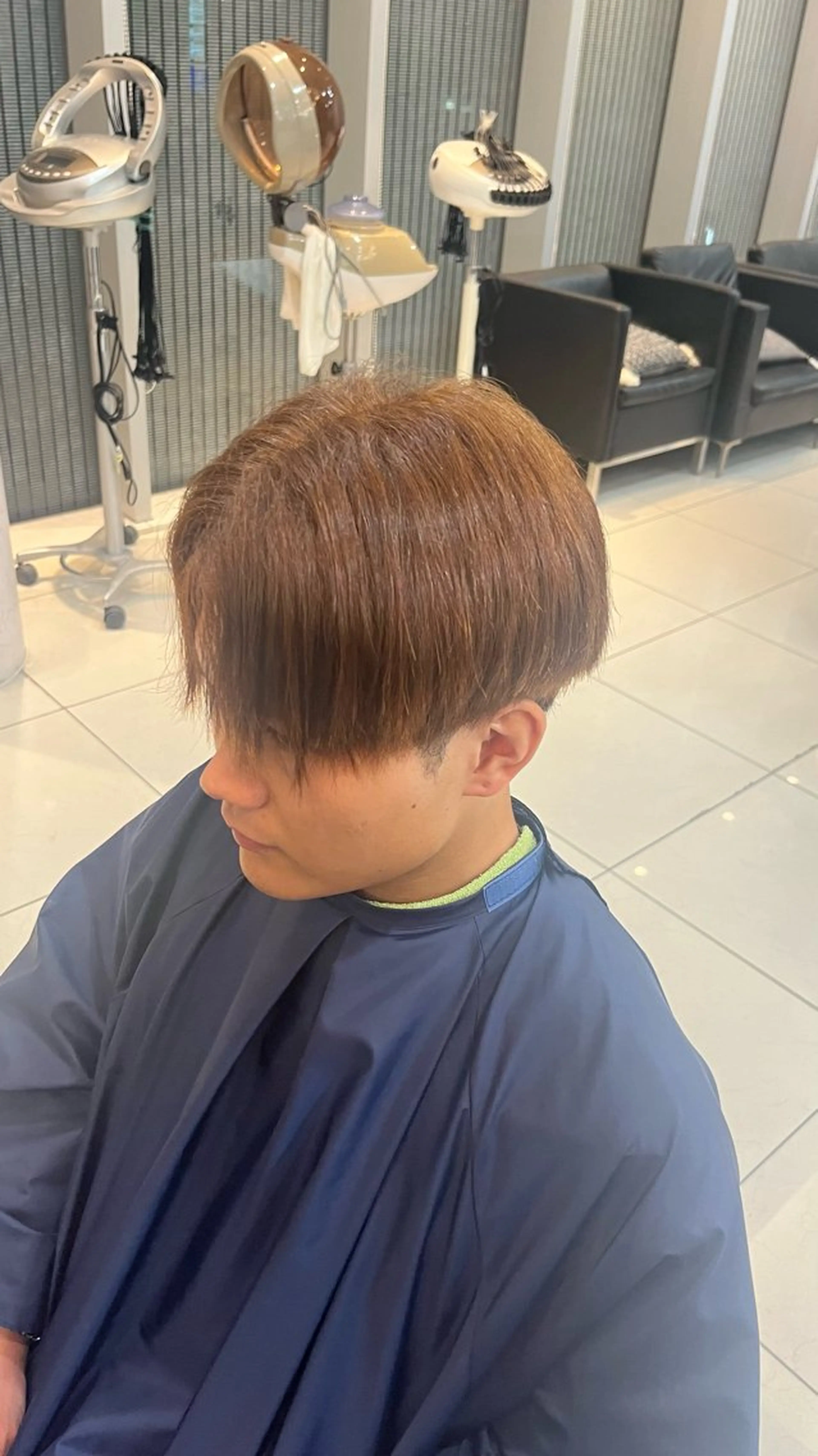 カラー ブリーチ ブリーチなしカラー 透明感カラー🩵🩵 韓国ヘアkanatoのヘアスタイル