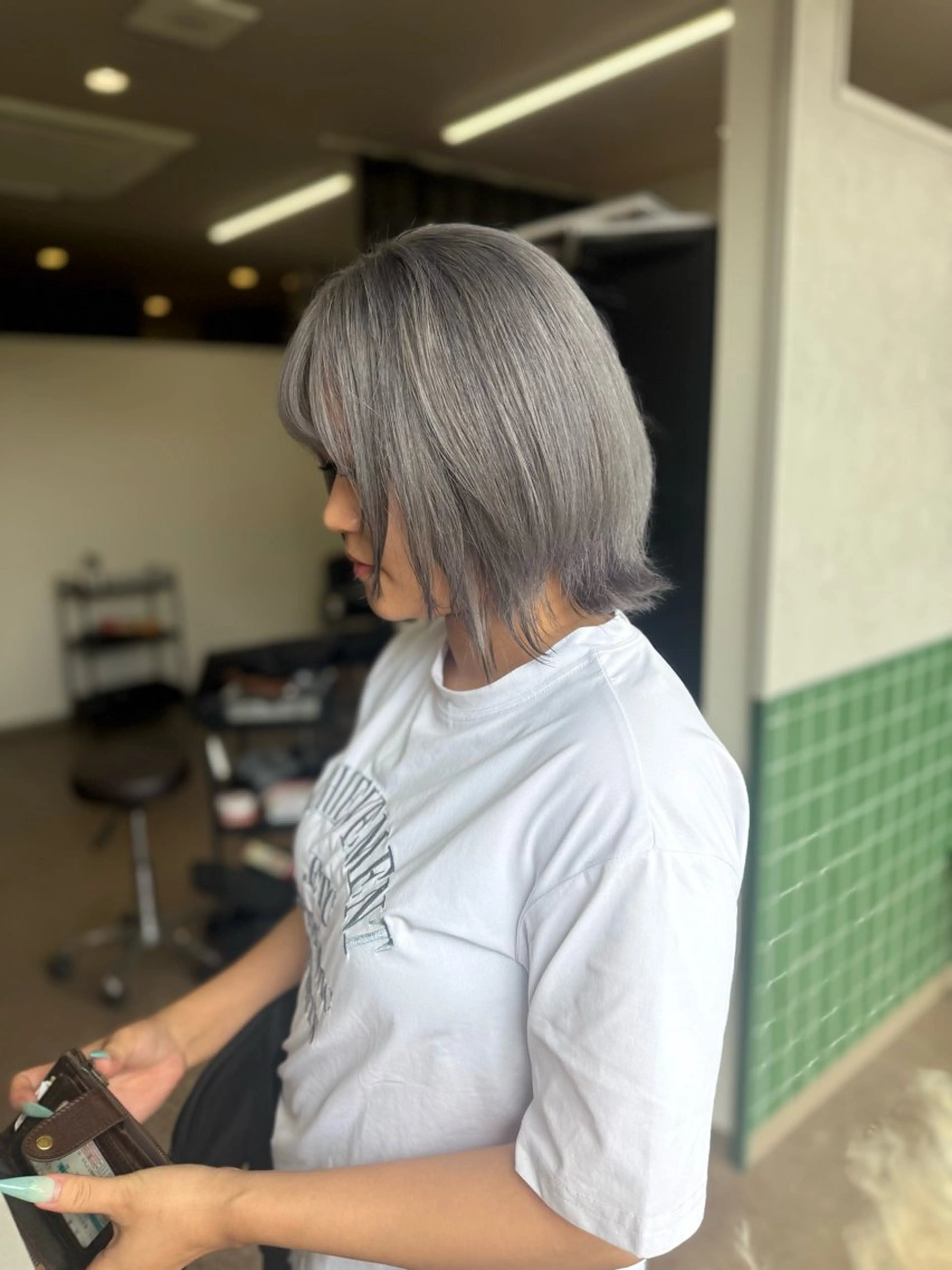 ミディアム ヘアカラー Licol所属・髪質改善サロン Licolフリー予約のヘアスタイル