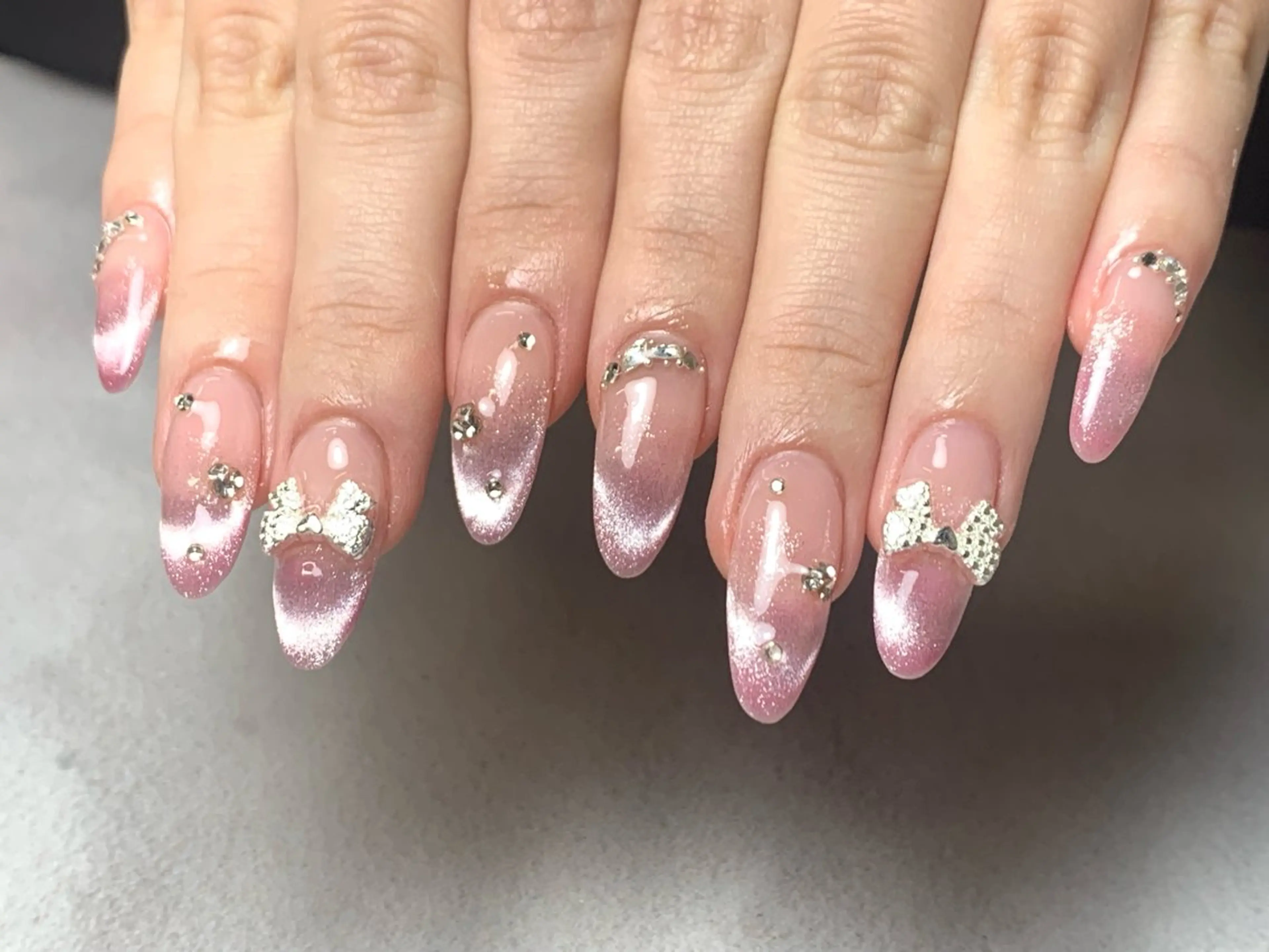 ネイル ハンドネイル KARMA salonのネイルデザイン