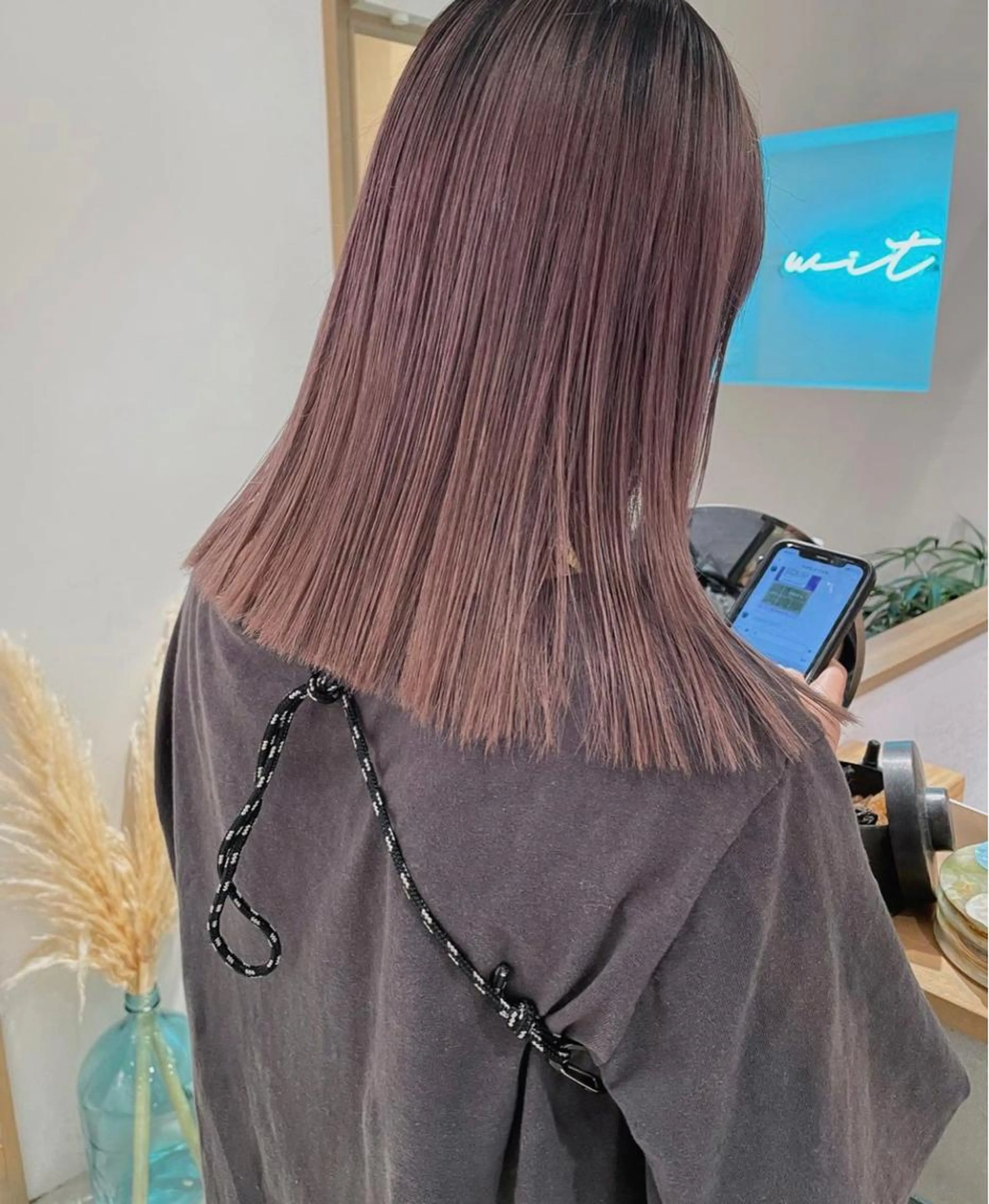 cut × straight perm × treatmentの写真