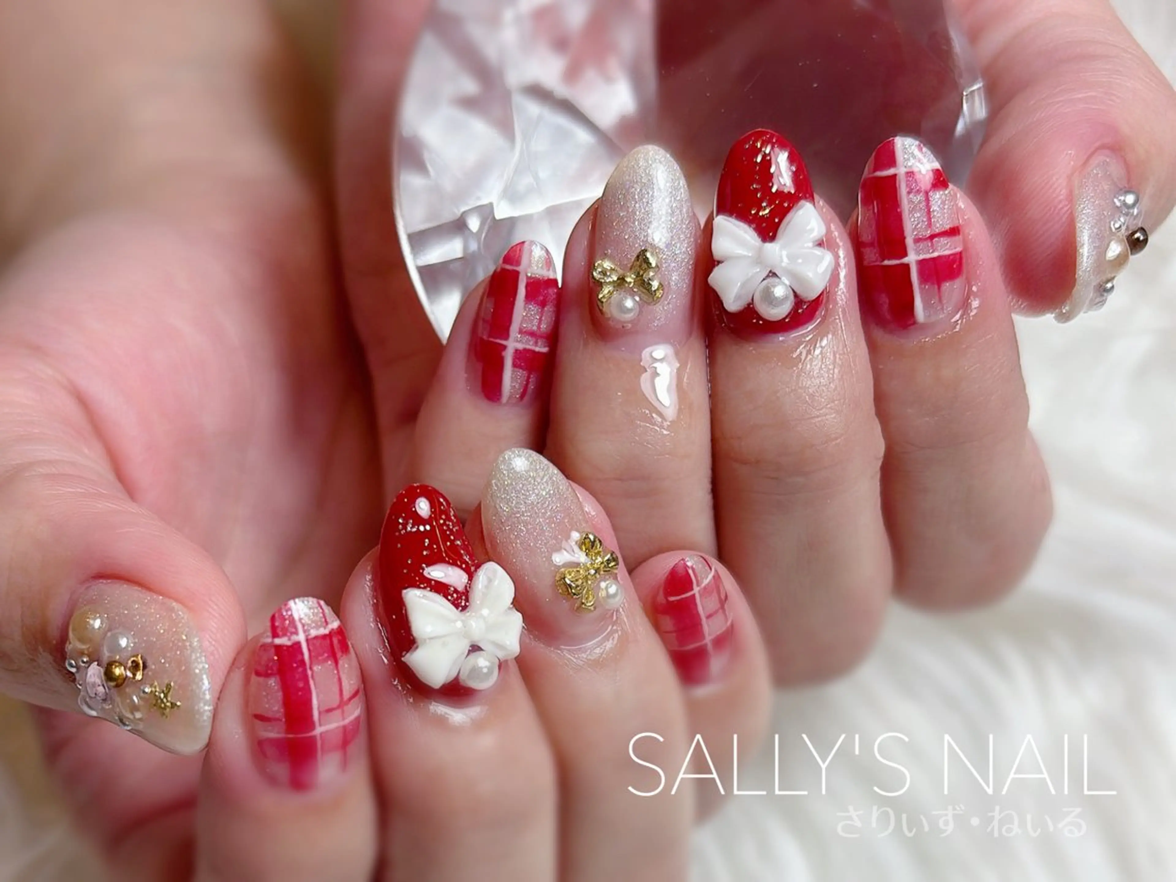 ミディアム クリスマス 野村 リサのネイルデザイン