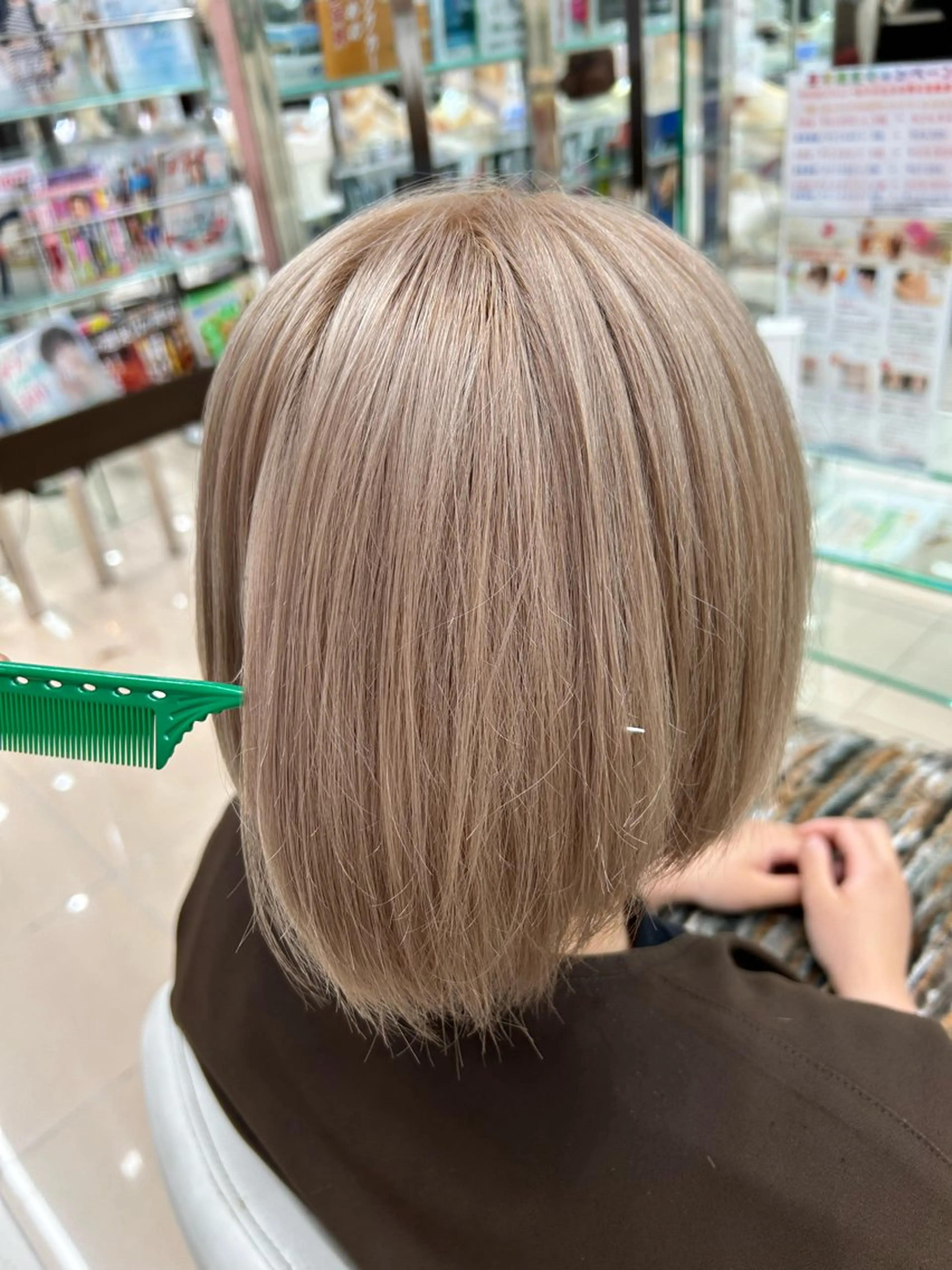 ミディアム カラー EARTH kazu🐰のヘアスタイル