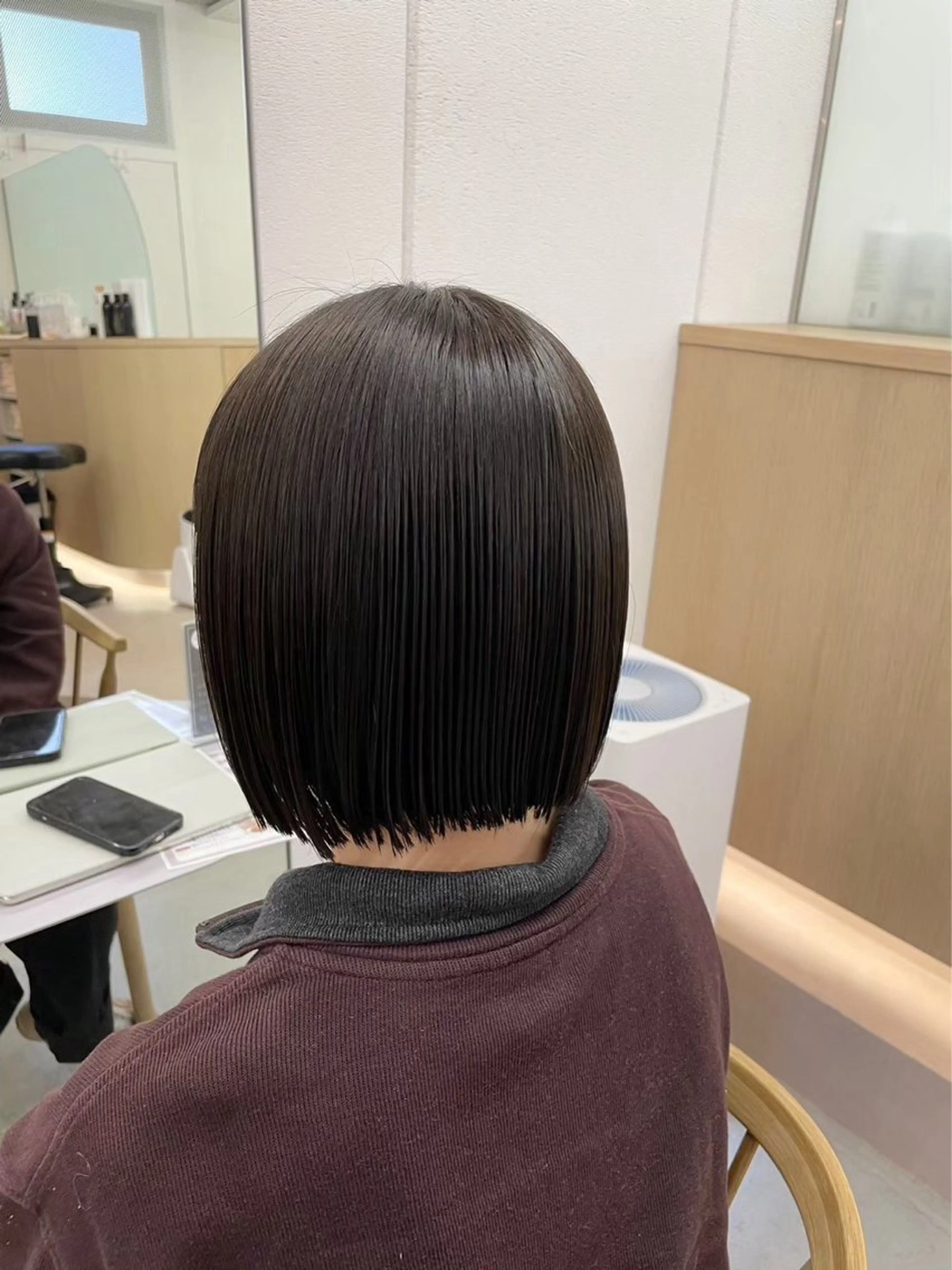 カラー 🌷花屋併設🌷 岡本明日実のヘアスタイル