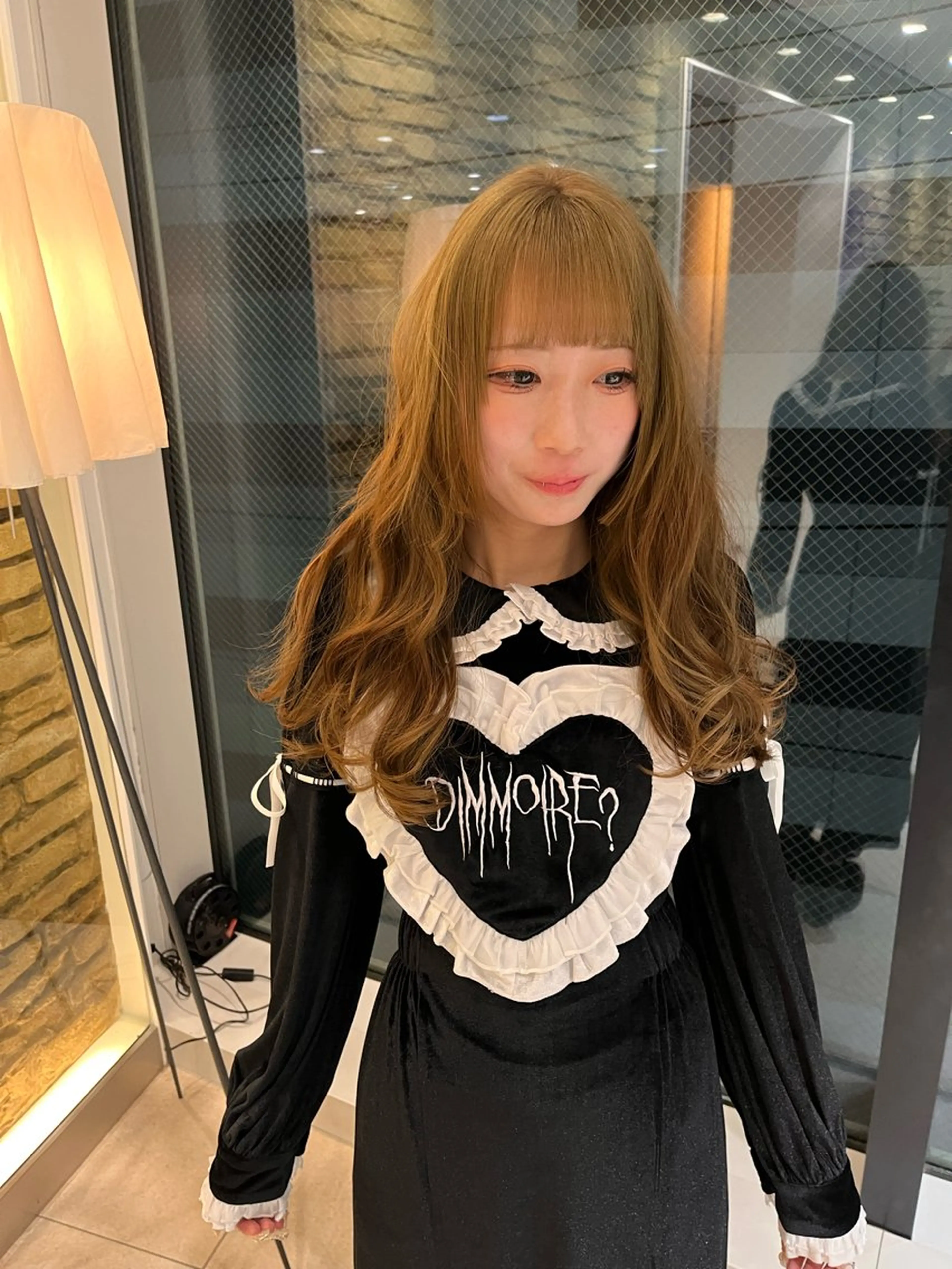 ロング 顔周りカット 姫カット hair make BEHIVE ichibancho AVEDA所属・渡邉  日向子 ・レイヤー、縮毛矯正のヘアスタイル