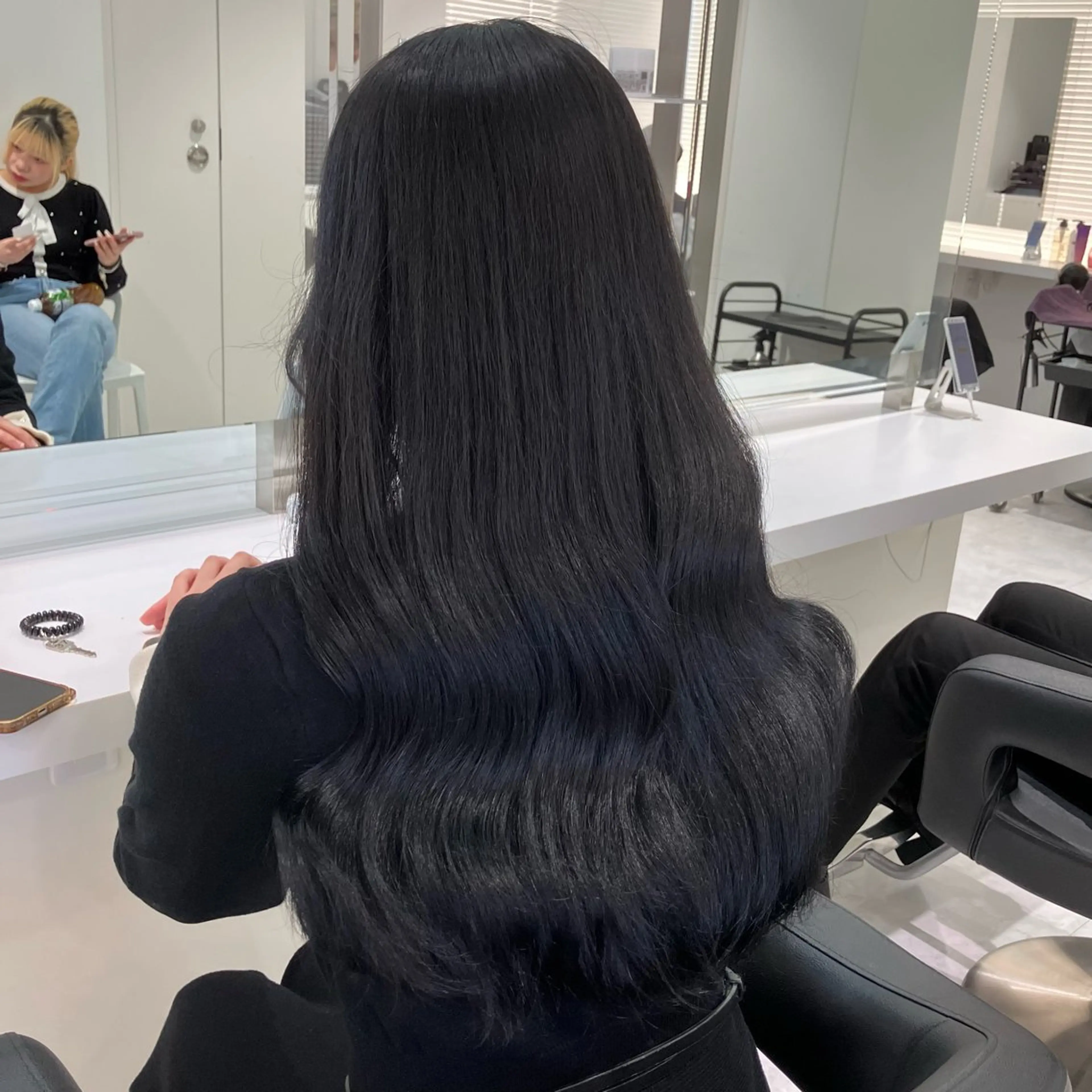 ロング カラー ヘアアレンジ 🫧透明感ラベンダー 似合わせ🫧あい🫧のヘアスタイル