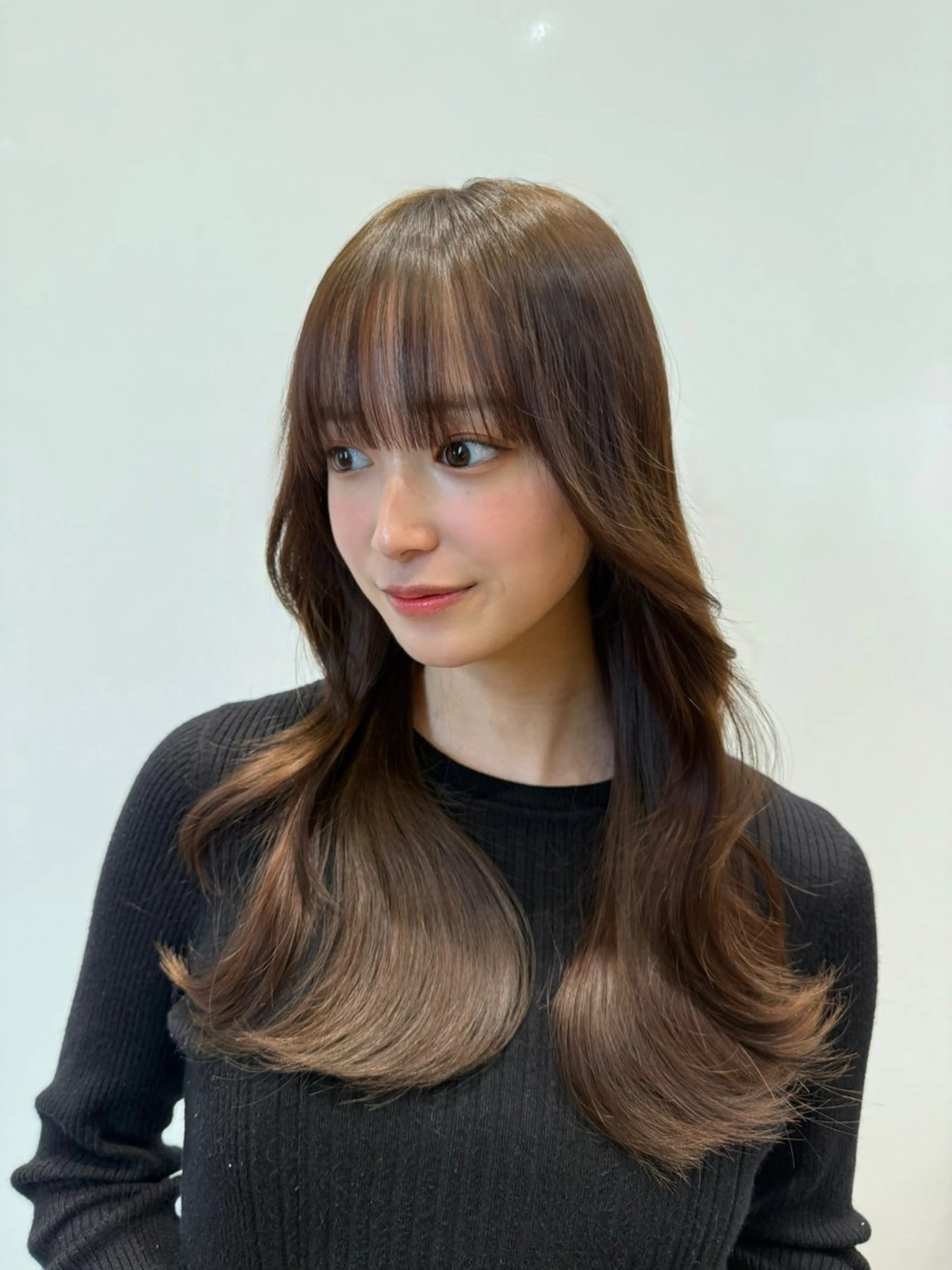 ロング カラー レイヤーカット カット ヘアカラー トリートメント ヘッドスパ 石戸谷　海斗/韓国 レイヤー/艶カラーのヘアスタイル