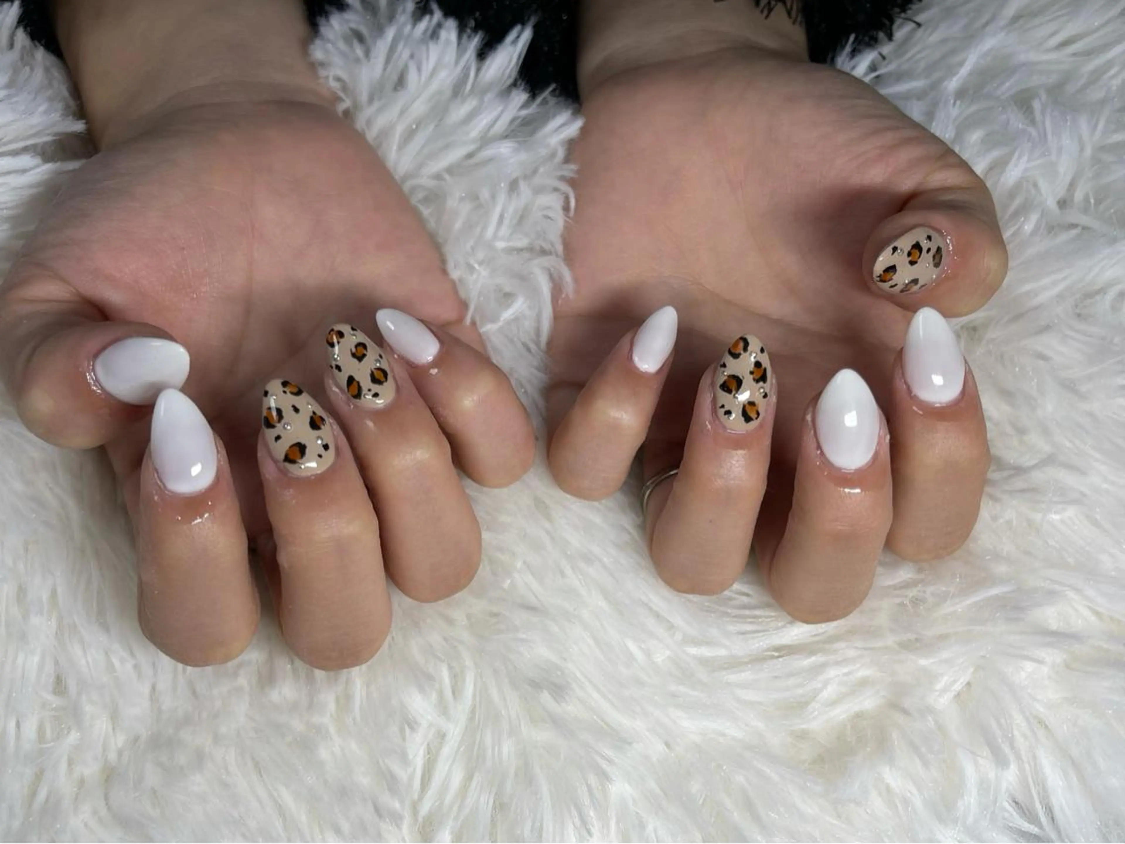 ネイル ハンドネイル R’s nailのエステ・リラクイメージ