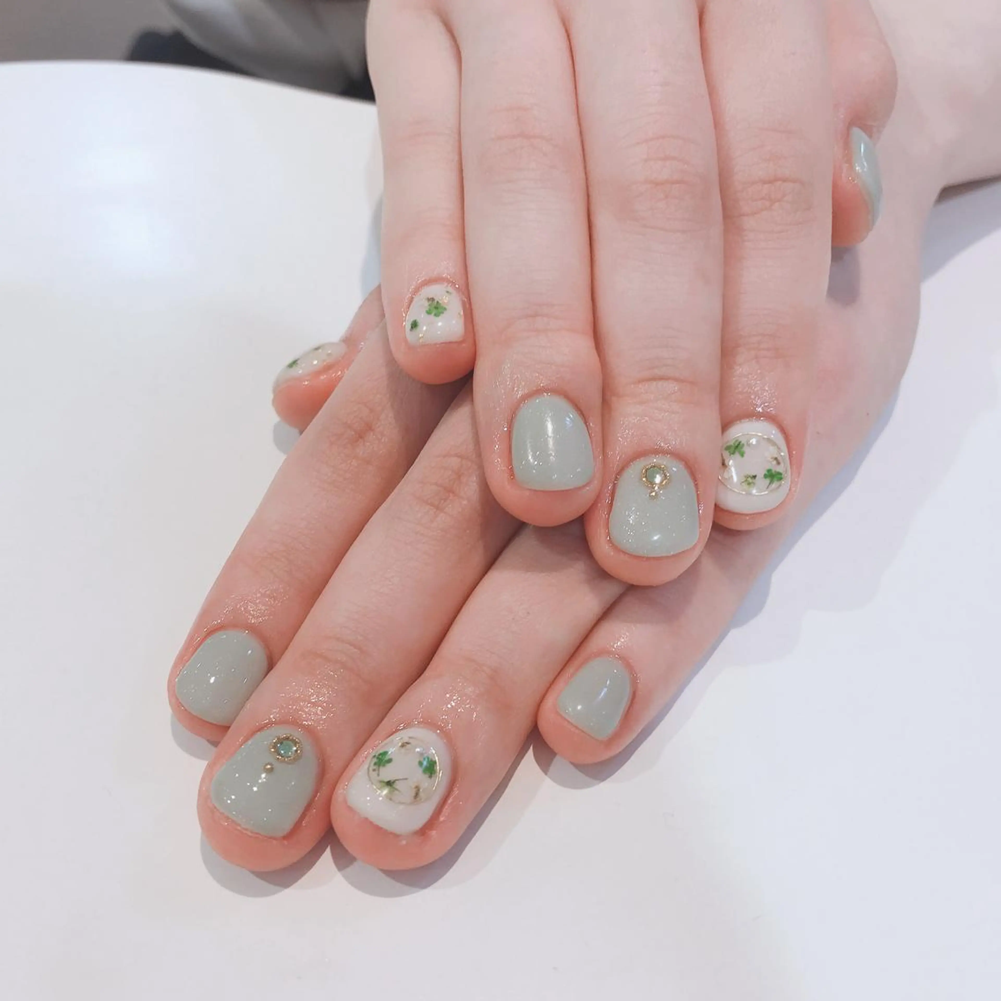 ネイル Nailsalon Julius luna所属・Juliusluna FUZUKIのネイルデザイン
