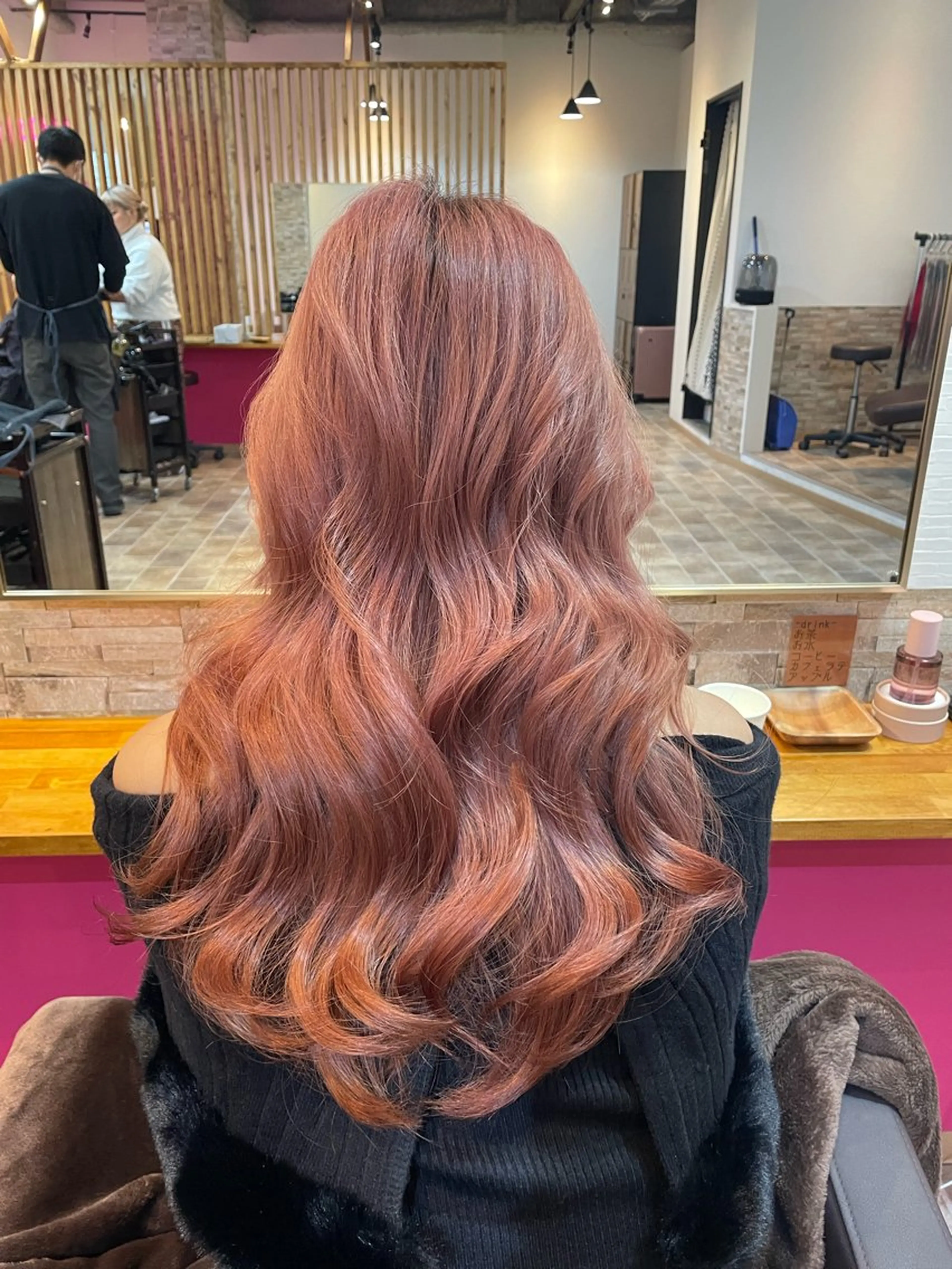 ロング カラー ベージュカラー ピンクカラー ピンクベージュ ヘアカラー STAR RIVER所属・YUI/ ブリーチカラー🌷のヘアスタイル