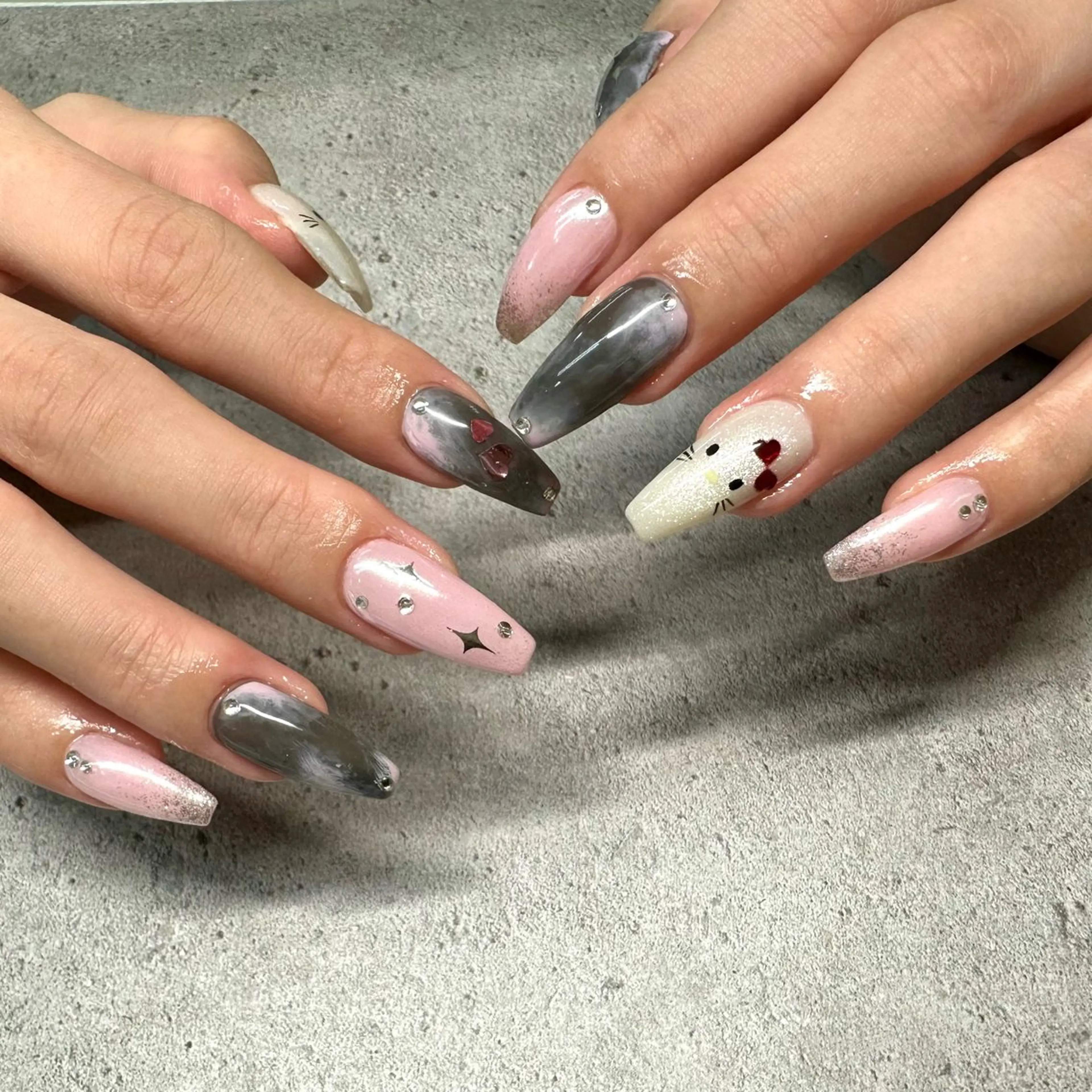 ネイル ハンドネイル Bianca浦和🎀 渋谷のネイルデザイン