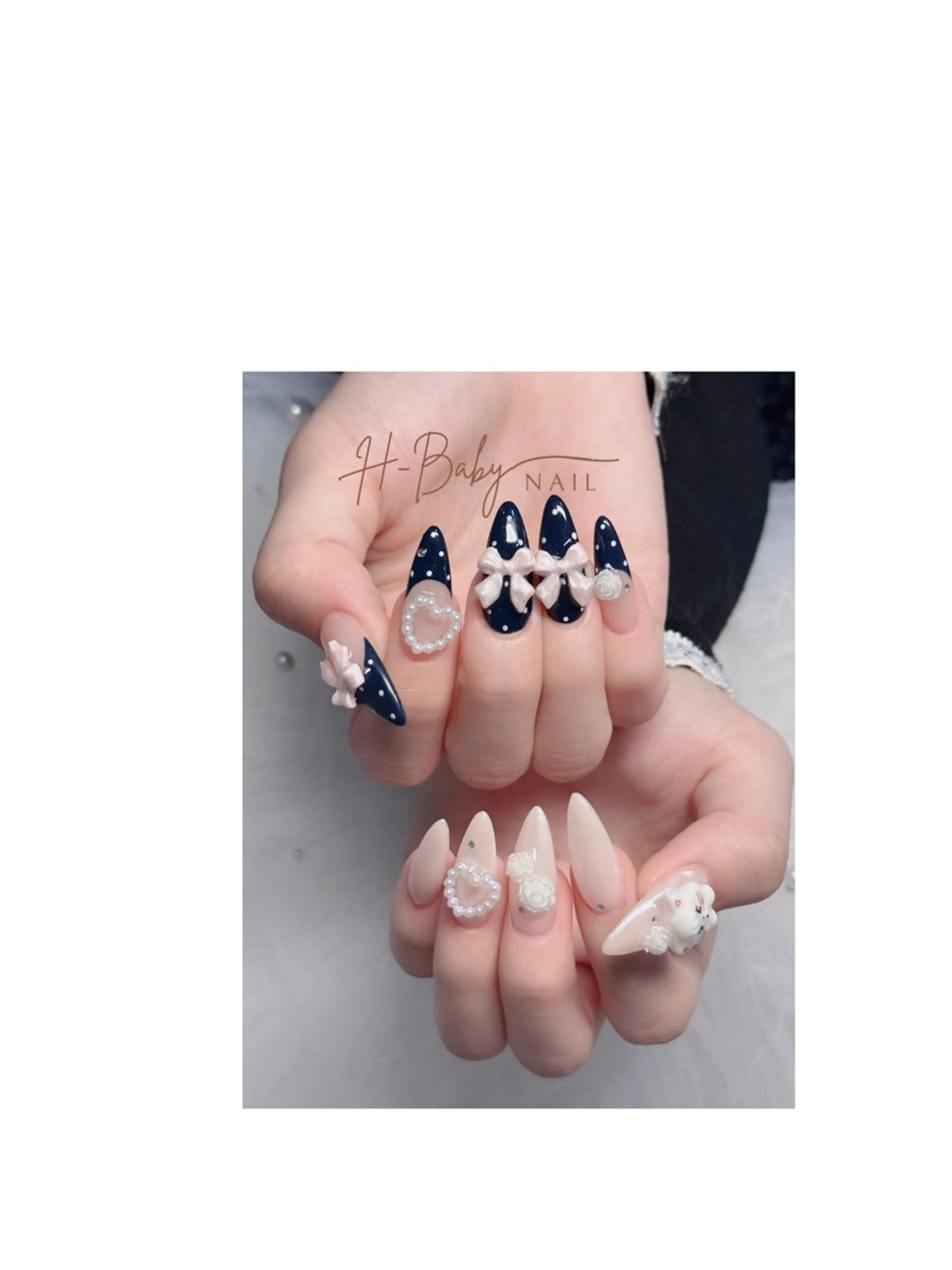ネイル オーロラネイル フレンチネイル ジェルネイル ハロウィン キラキラネイル ハンドネイル H.baby Nail Salonのネイルデザイン