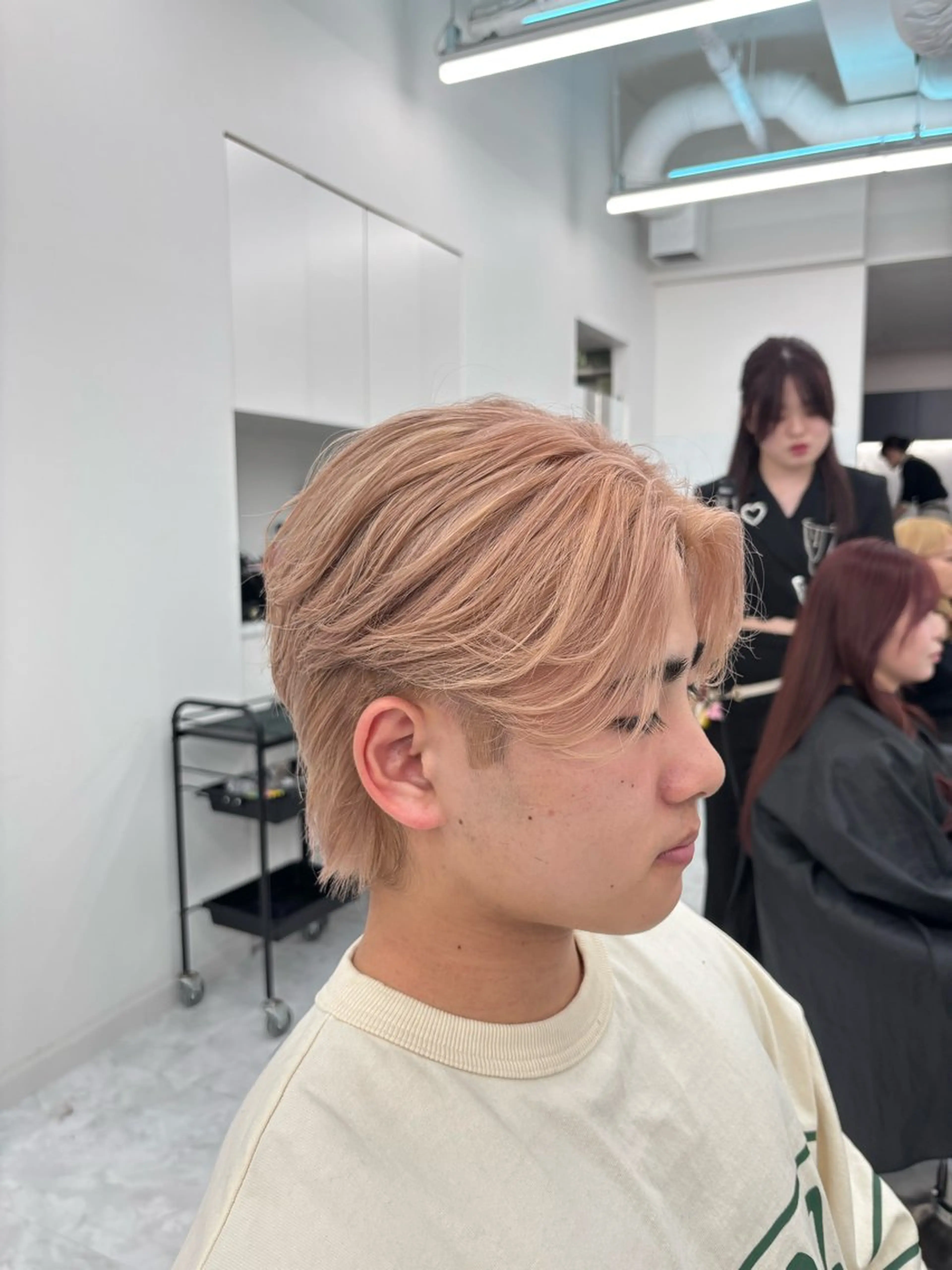 ショート カラー メンズ ヘアカラー ヘッドスパ ヘアセット 斗和🫧天神/ハイ トーン／透明感カラーのヘアスタイル