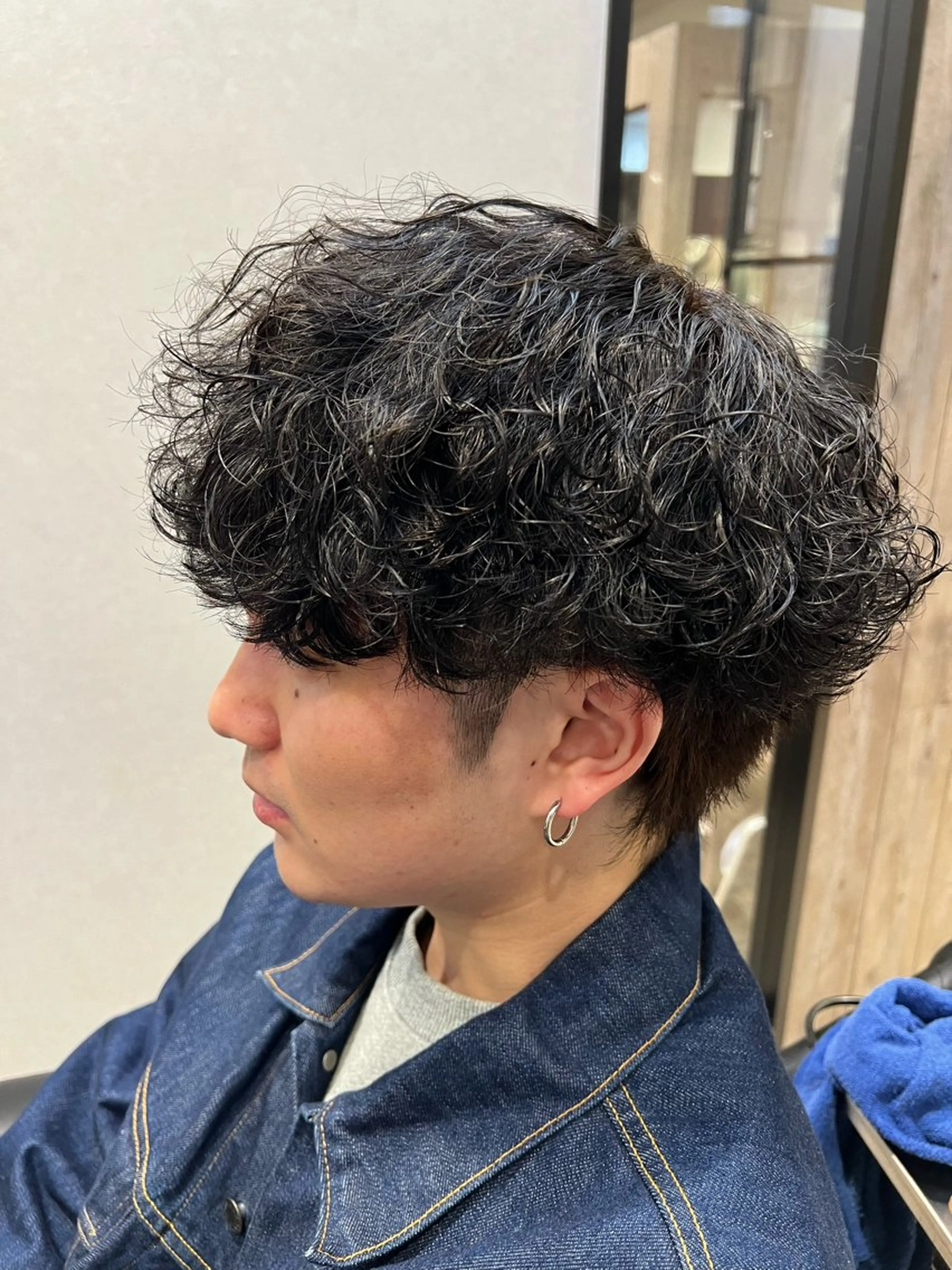 ミディアム カラー パーマ ヘアアレンジ メンズ ミディアムパーマ メンズパーマ 波巻きパーマ メンズ特化/カラー/ パーマ/ケイシンのヘアスタイル