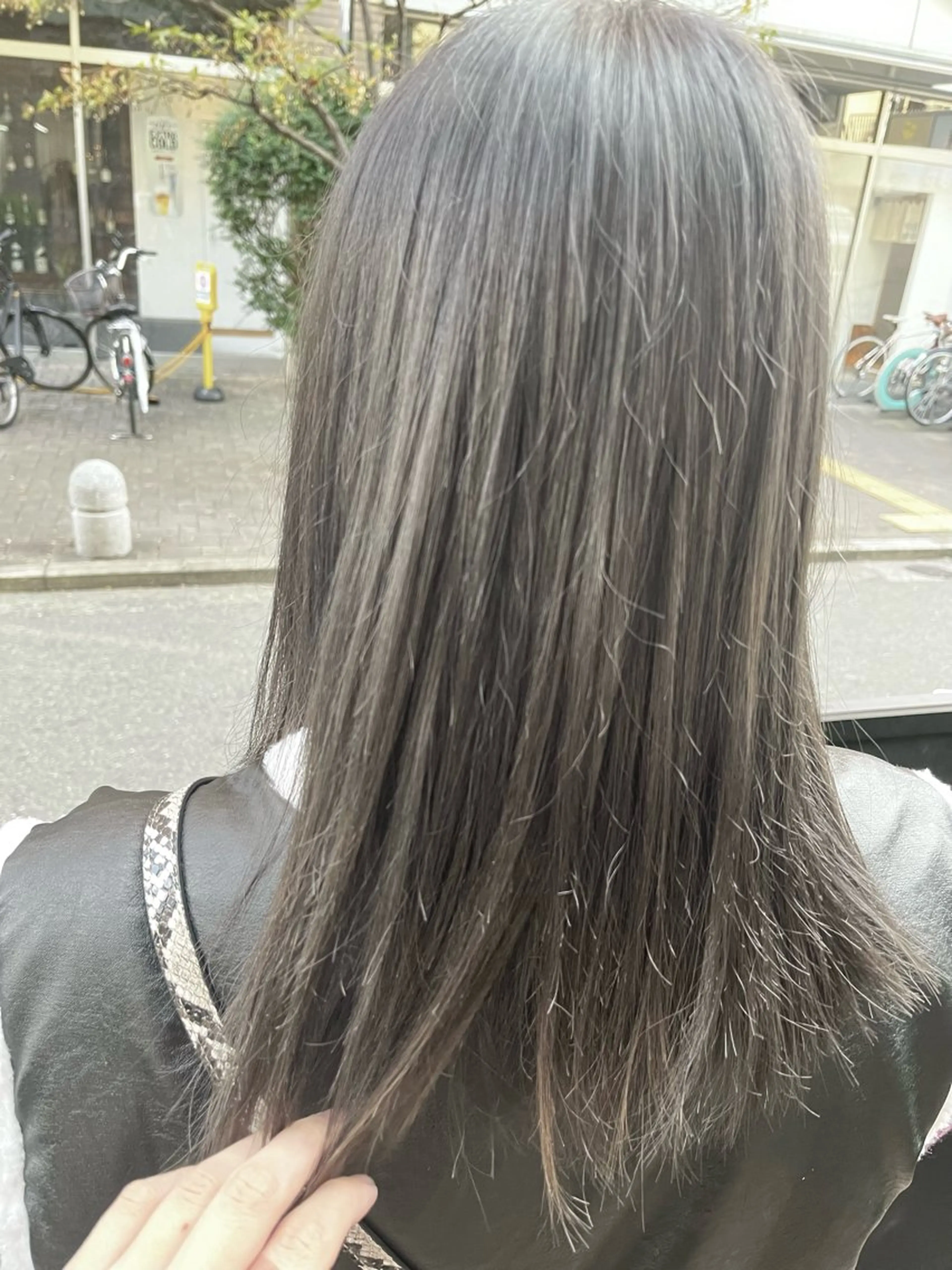 ミディアム ROSSO Hair＆SPA  香椎宮前店所属・SHIINA 香椎宮前店のヘアスタイル