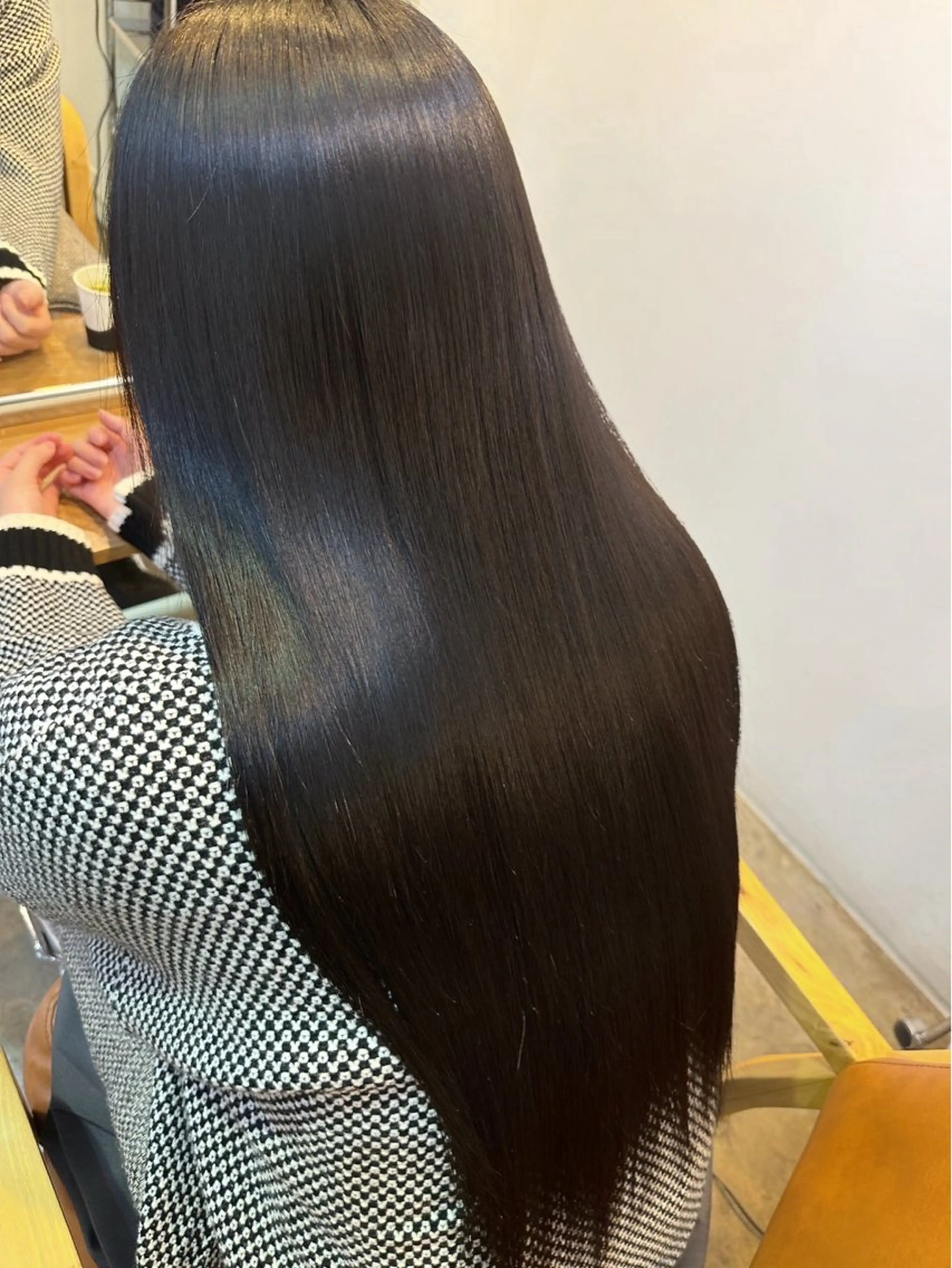 ロング カラー ブリーチ 透明感カラー ブリーチなしカラー ヘアカラー トリートメント 杉山 かなのヘアスタイル