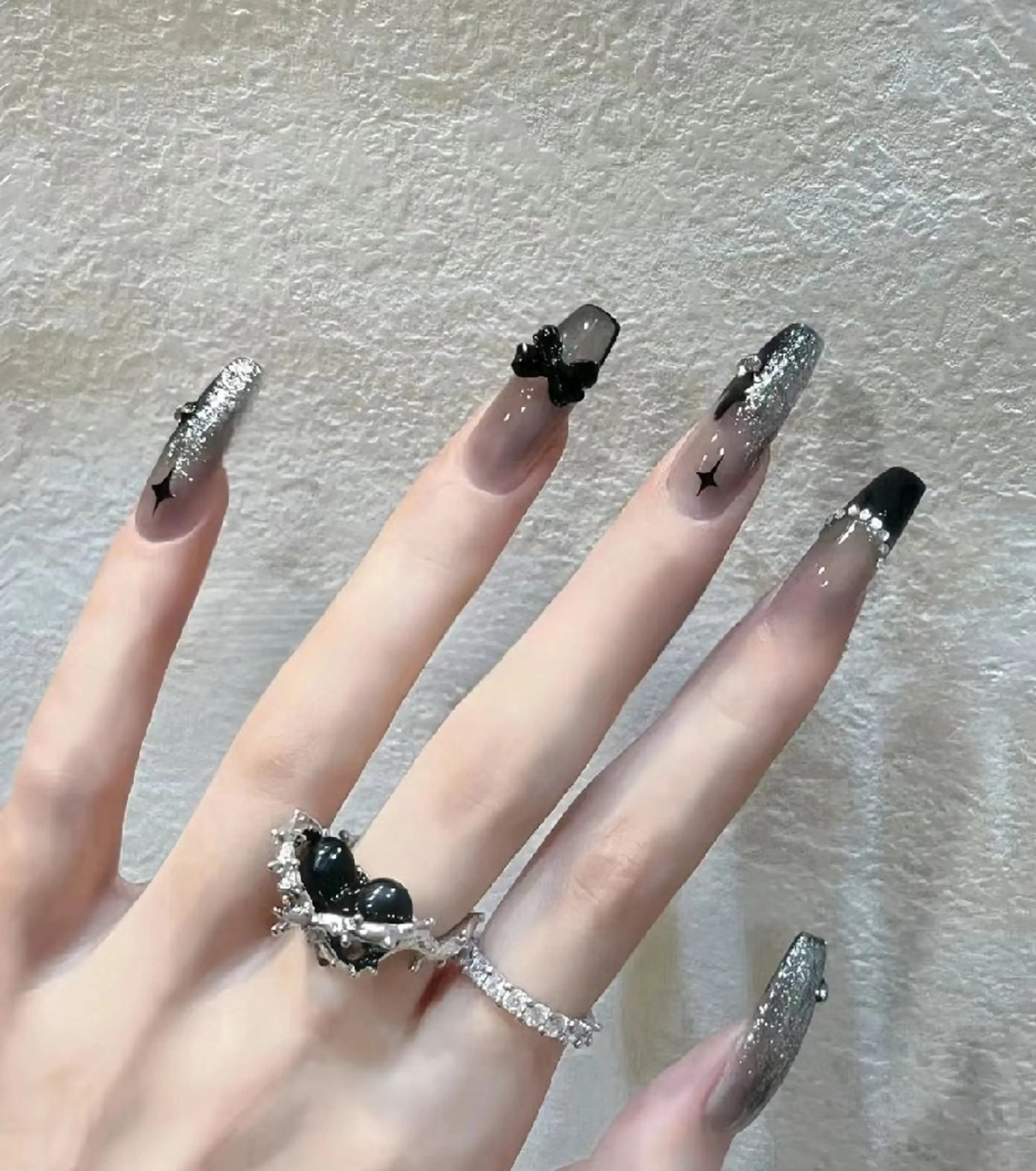 ネイル Theone栄店 松田のネイルデザイン