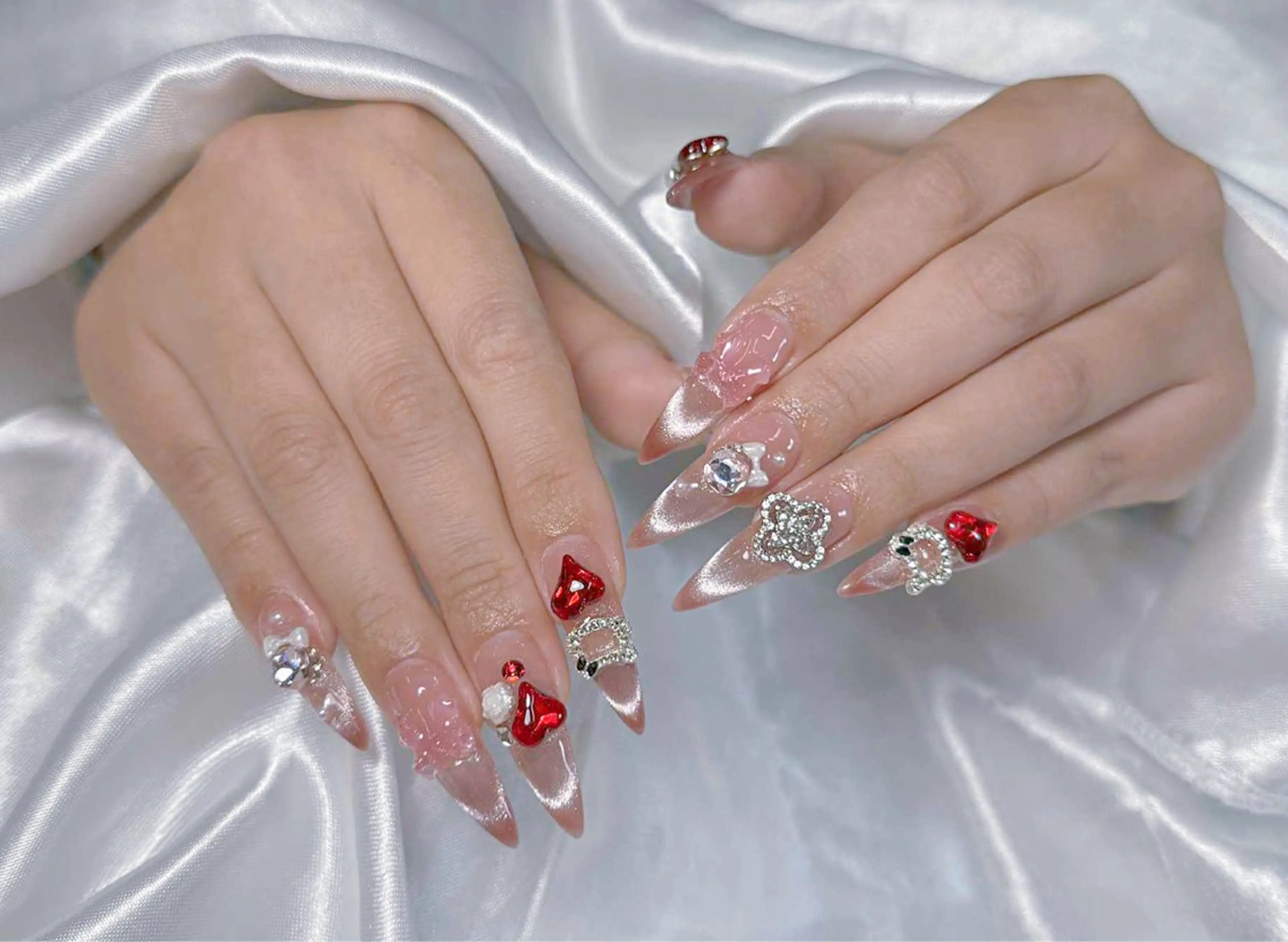 ネイル Lya Nail Rinのネイルデザイン