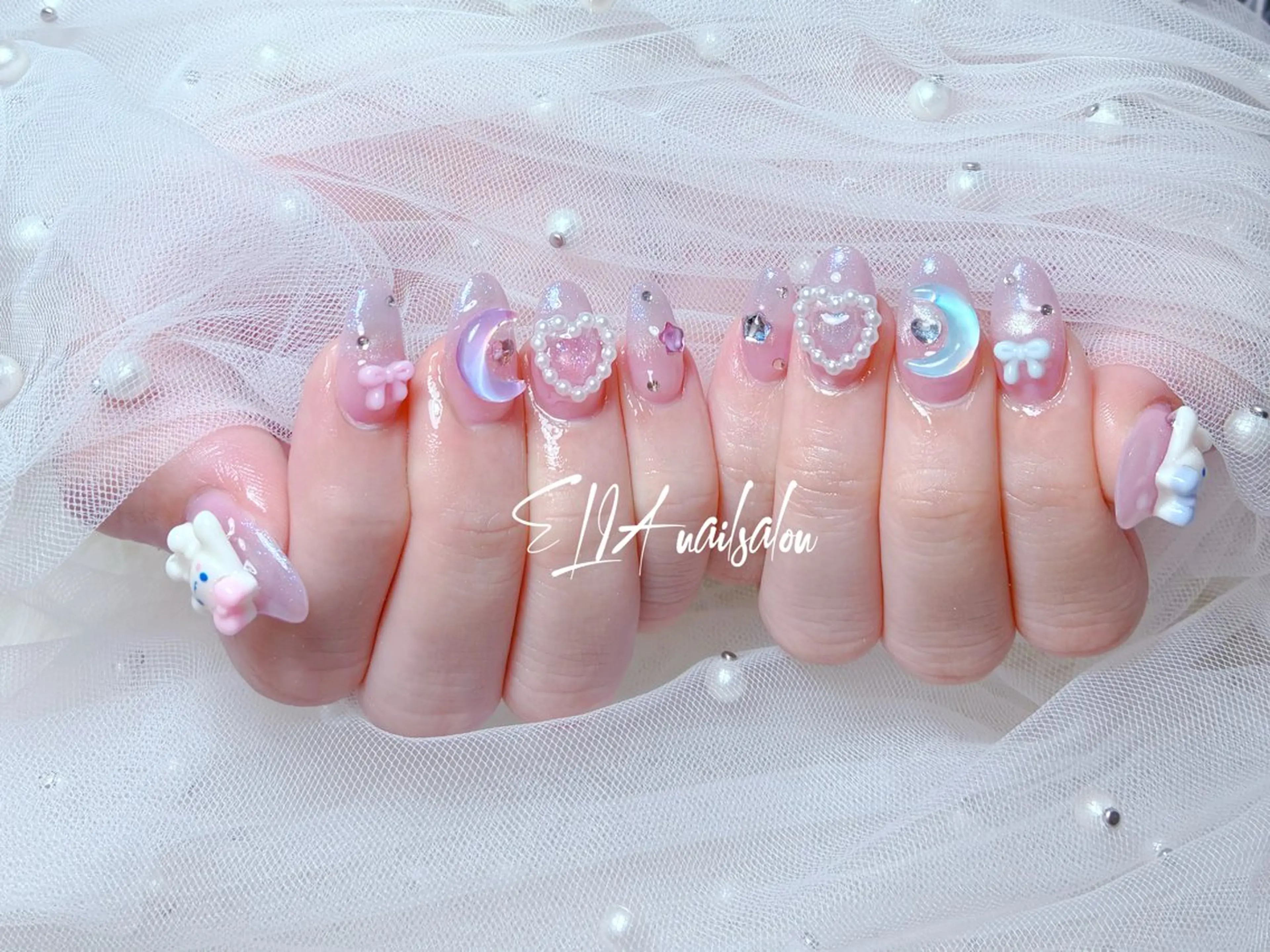 ミディアム ハンドネイル ハンドケア ELIA【エリア】 nailsalonのネイルデザイン