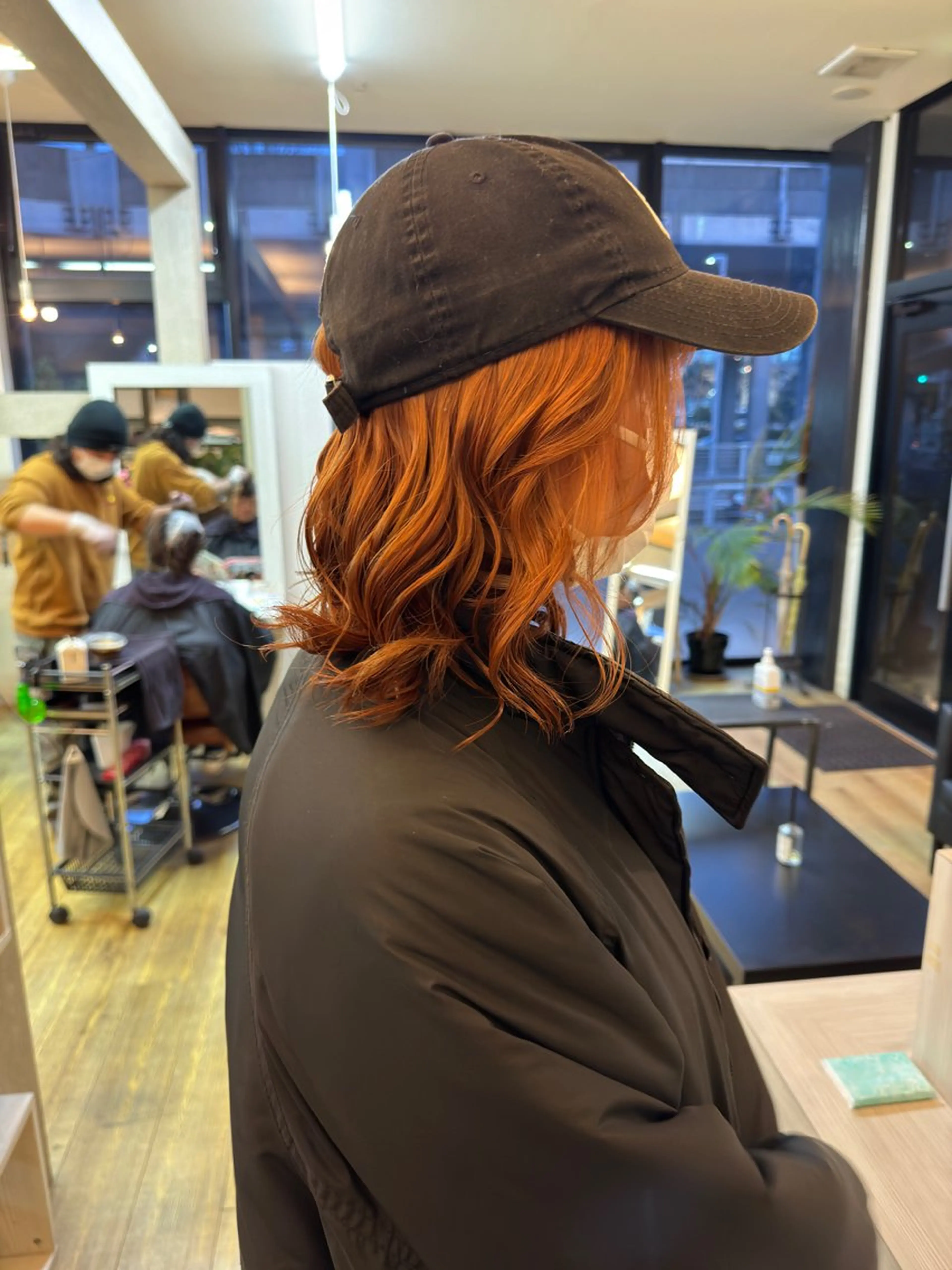 ミディアム カラー オレンジ カット ヘアカラー トリートメント 鎌倉 光洋のヘアスタイル