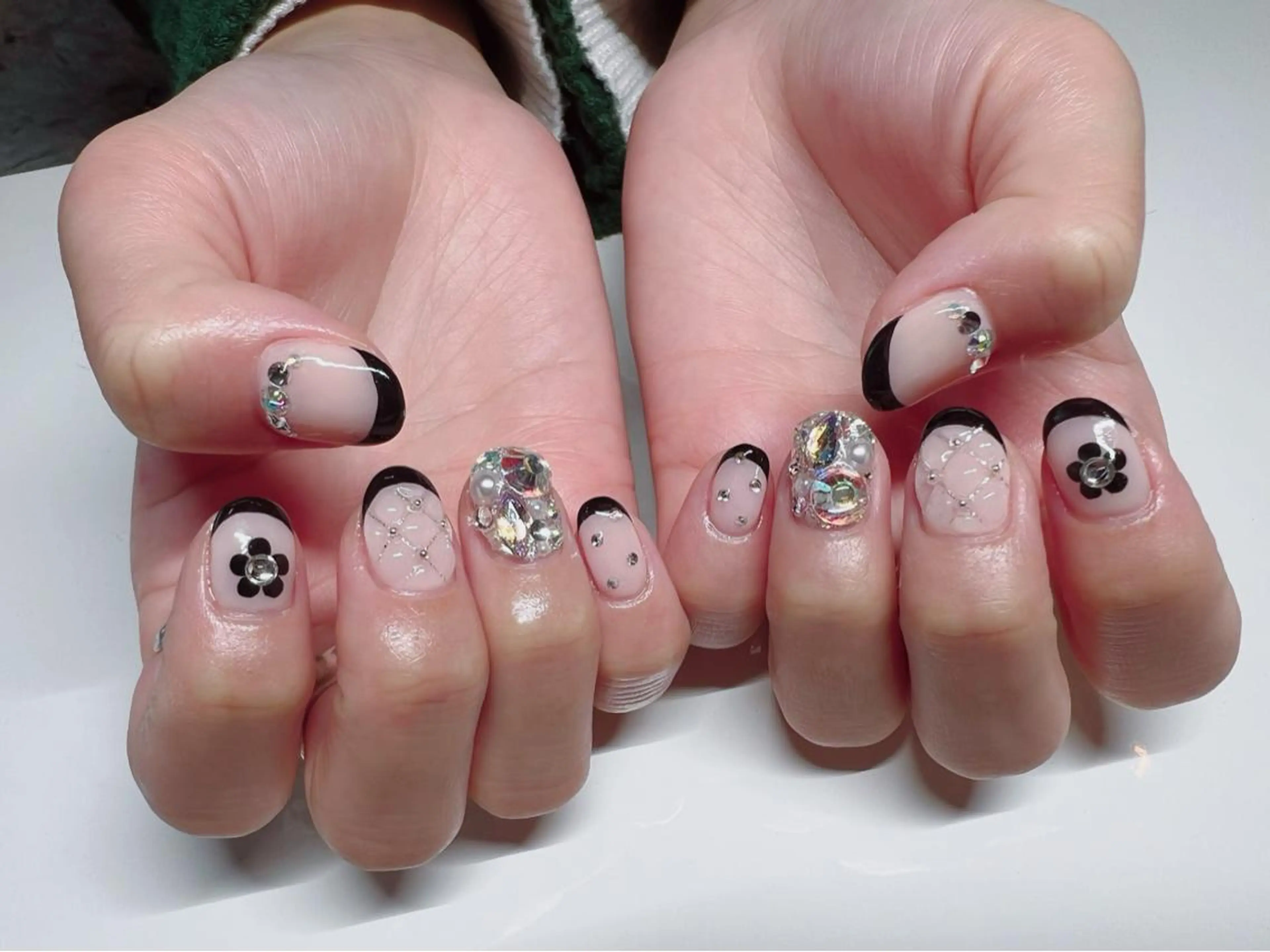 ネイル ハンドネイル IRAS所属・IRAS..nail ＥＲＩＫＡのネイルデザイン