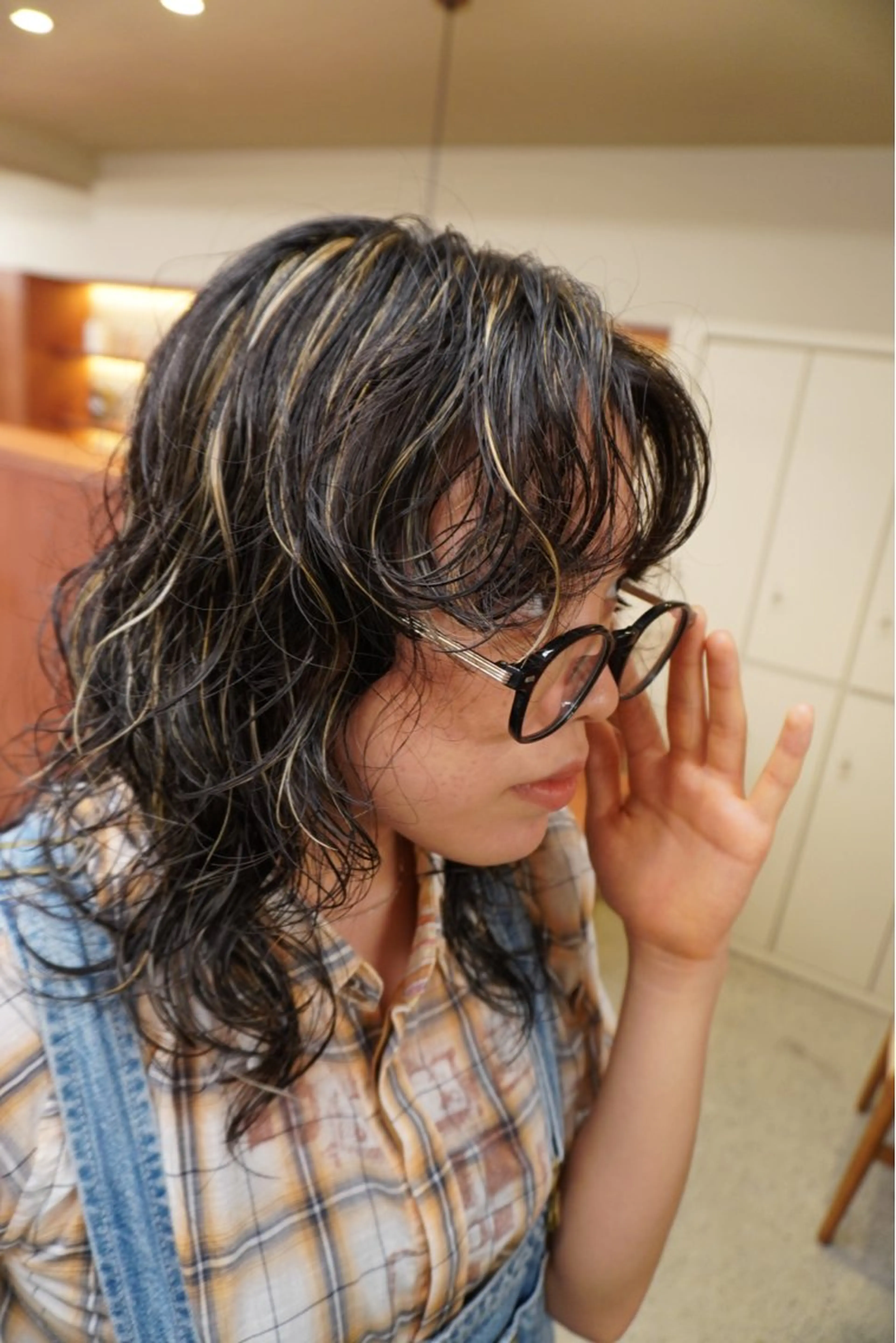 ミディアム ミディアムパーマ ハイライト vicca ekolu所属・わこ★骨格診断カット 早朝➕仕事終わりＯＫのヘアスタイル