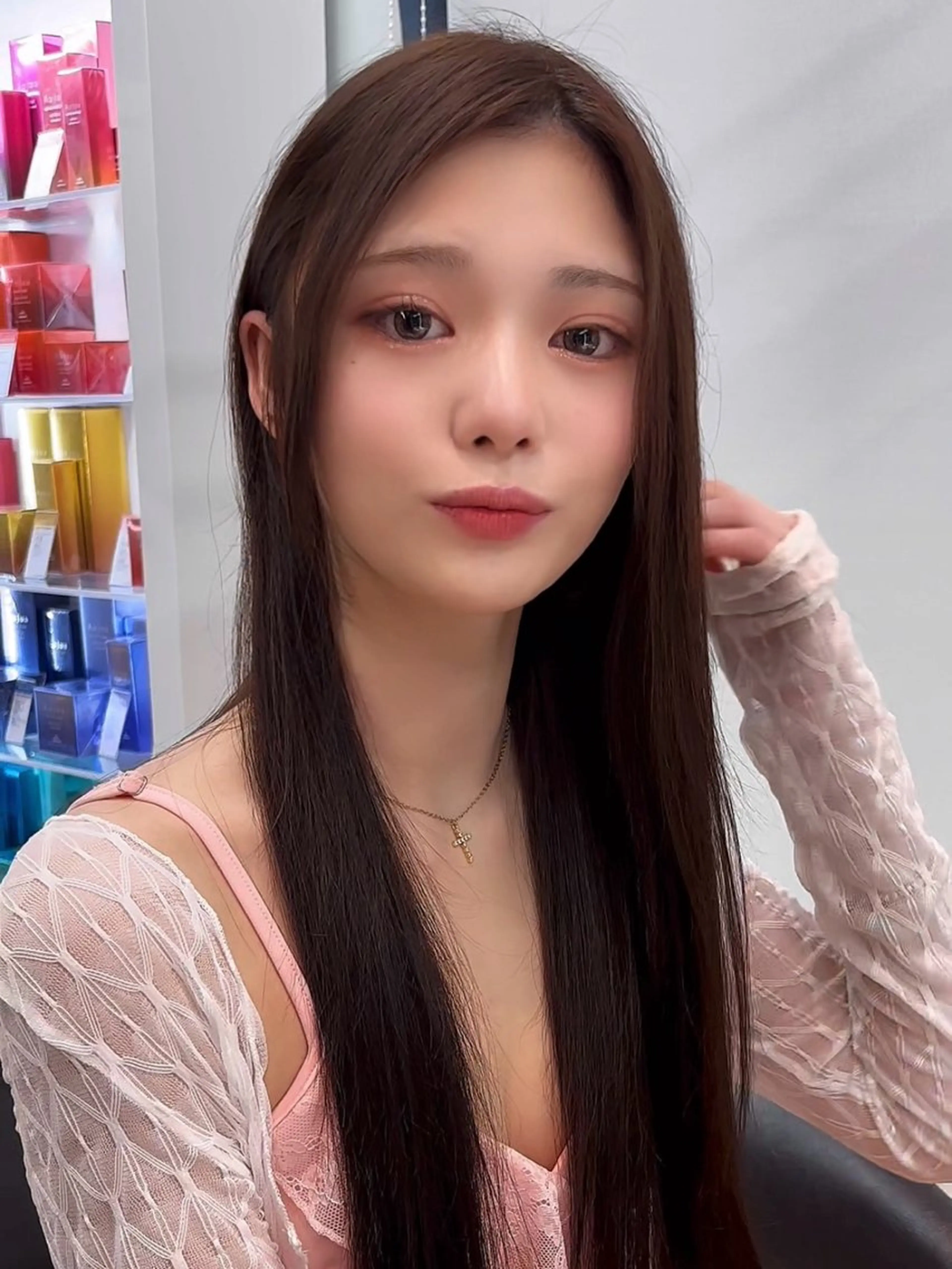 セミロング カラー パーマ ベージュカラー レイヤーカット 縮毛矯正 【美髪矯正) 吉村　清志のヘアスタイル