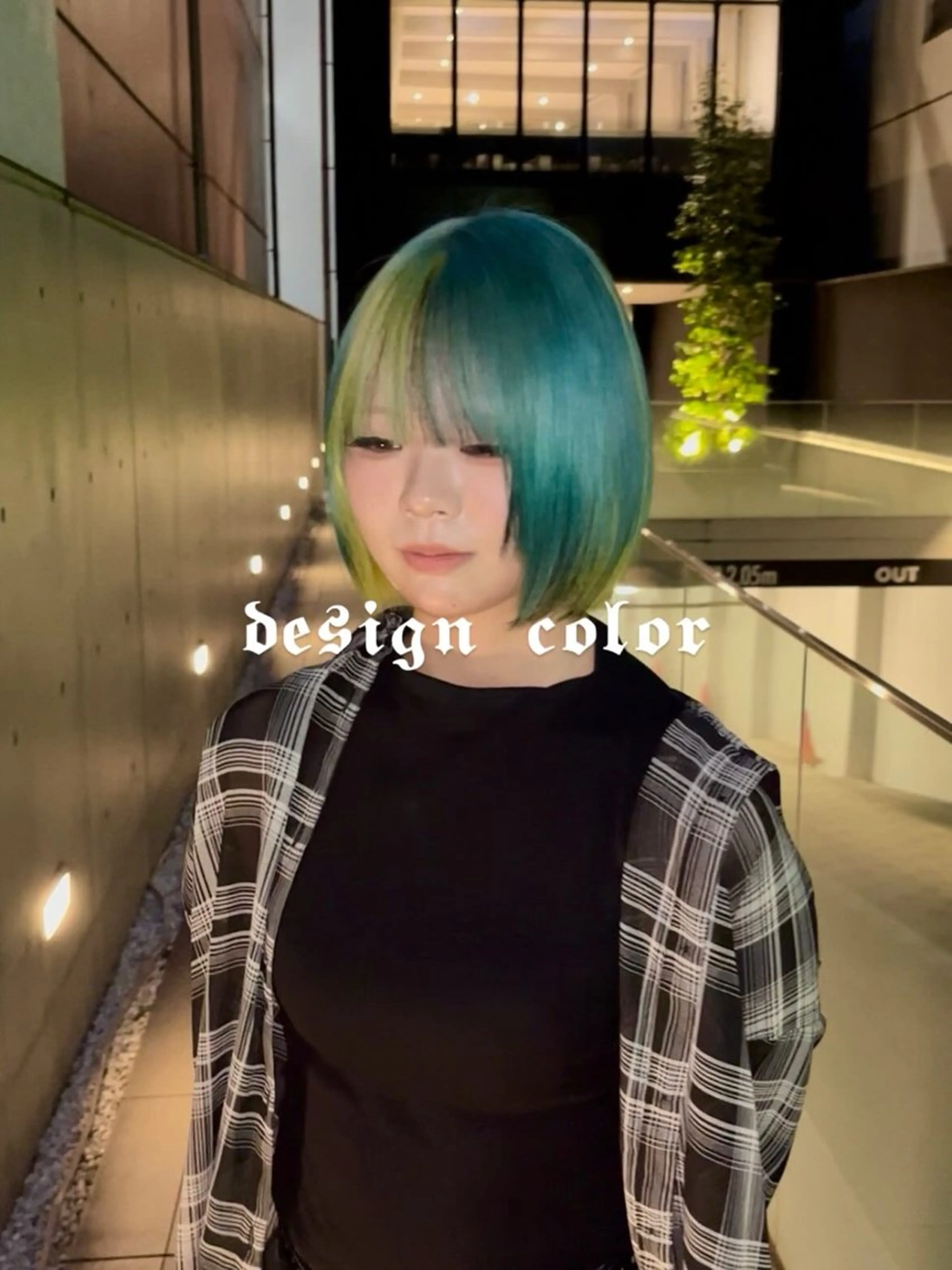 カラー ヘアカラー Reve by Lond仙台所属・ブリーチ6000 円派手髪 ハイトーンのヘアスタイル