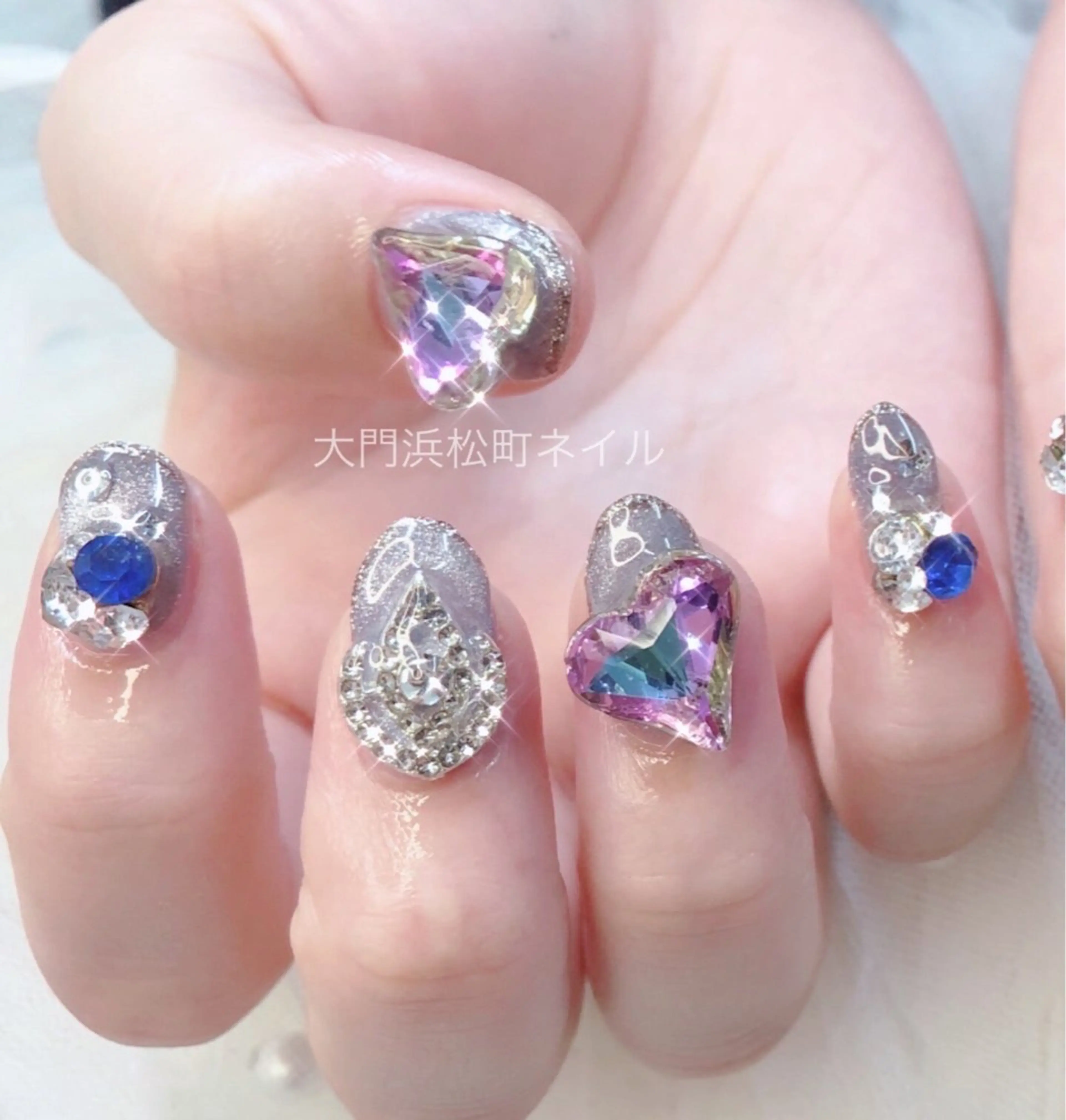 ネイル フットネイル フレンチネイル ゴールド マグネットネイル マグネットフレンチ ハンドネイル ハンドケア 大門浜松町 ネイルのネイルデザイン