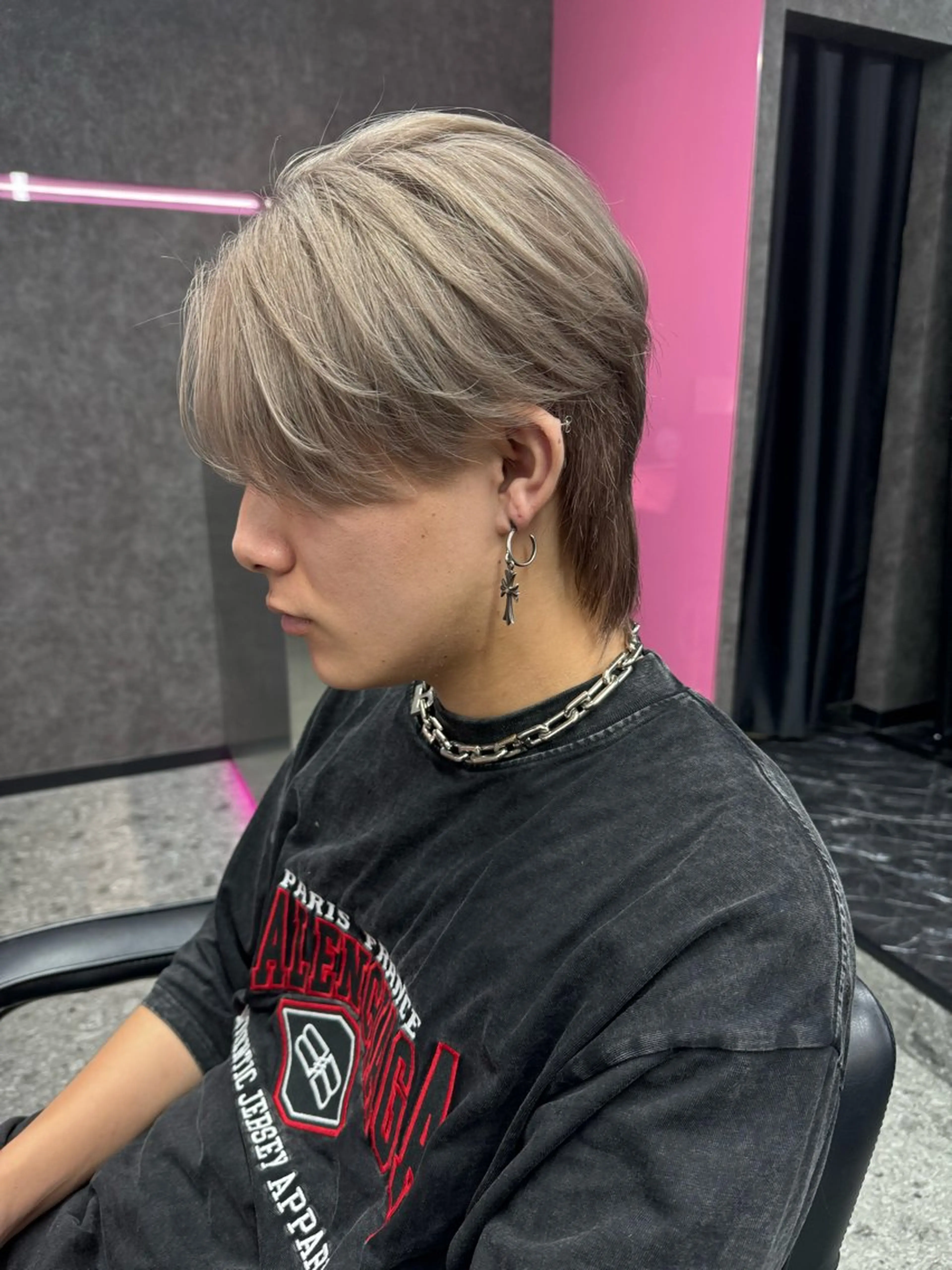 ショート カラー メンズ 曲がる縮毛矯正 髪質改善/西尾 幸樹のヘアスタイル