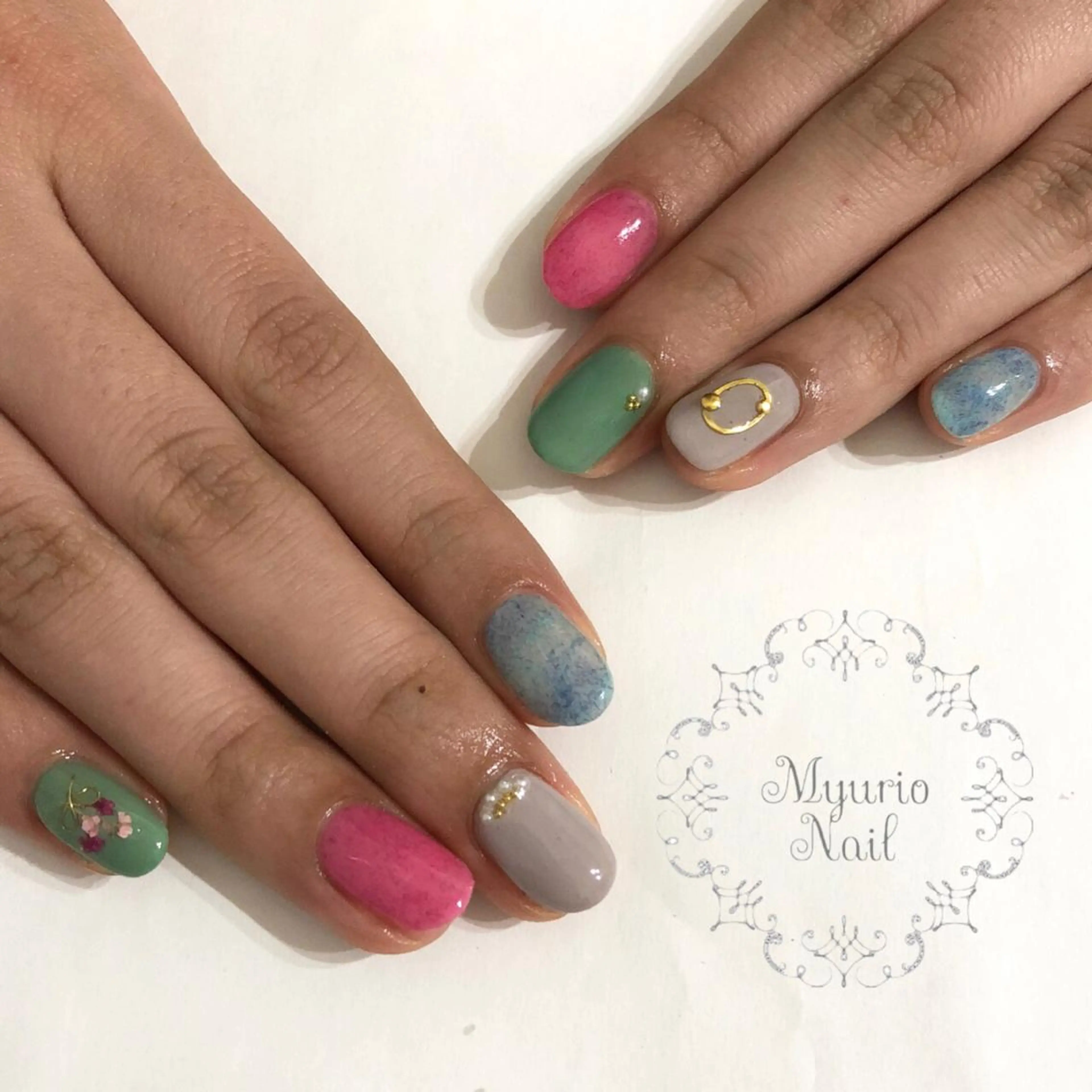 ネイル nail & eyelash Sympa 新横浜所属・𝓢𝔂𝓶𝓹𝓪 𝓜iwako🐰ᩚのネイルデザイン