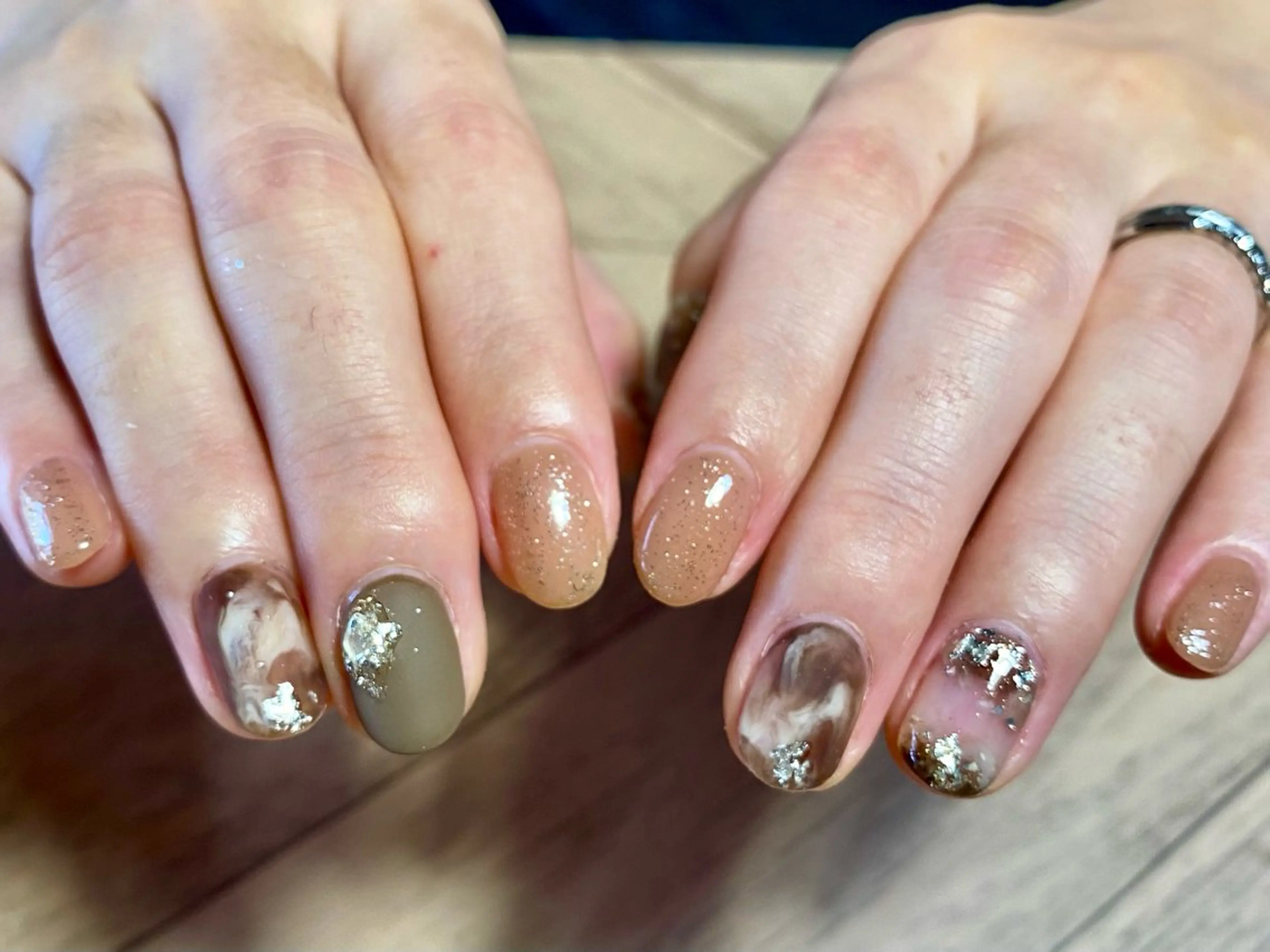 ミディアム ハンドネイル Mikami Nanaのネイルデザイン