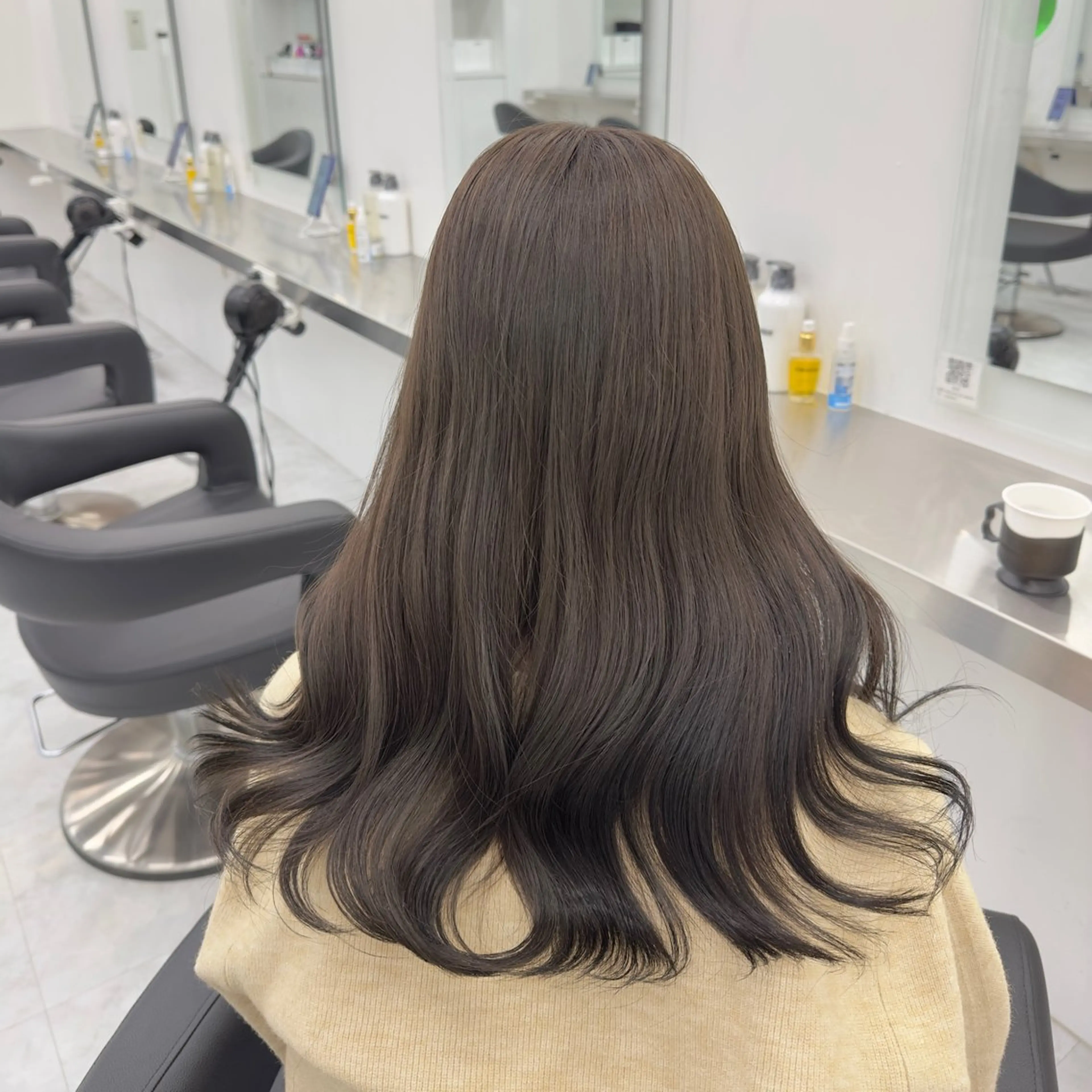 ミディアム カラー 🩰上品韓国ガーリー 🩰ひとみ🩰のヘアスタイル