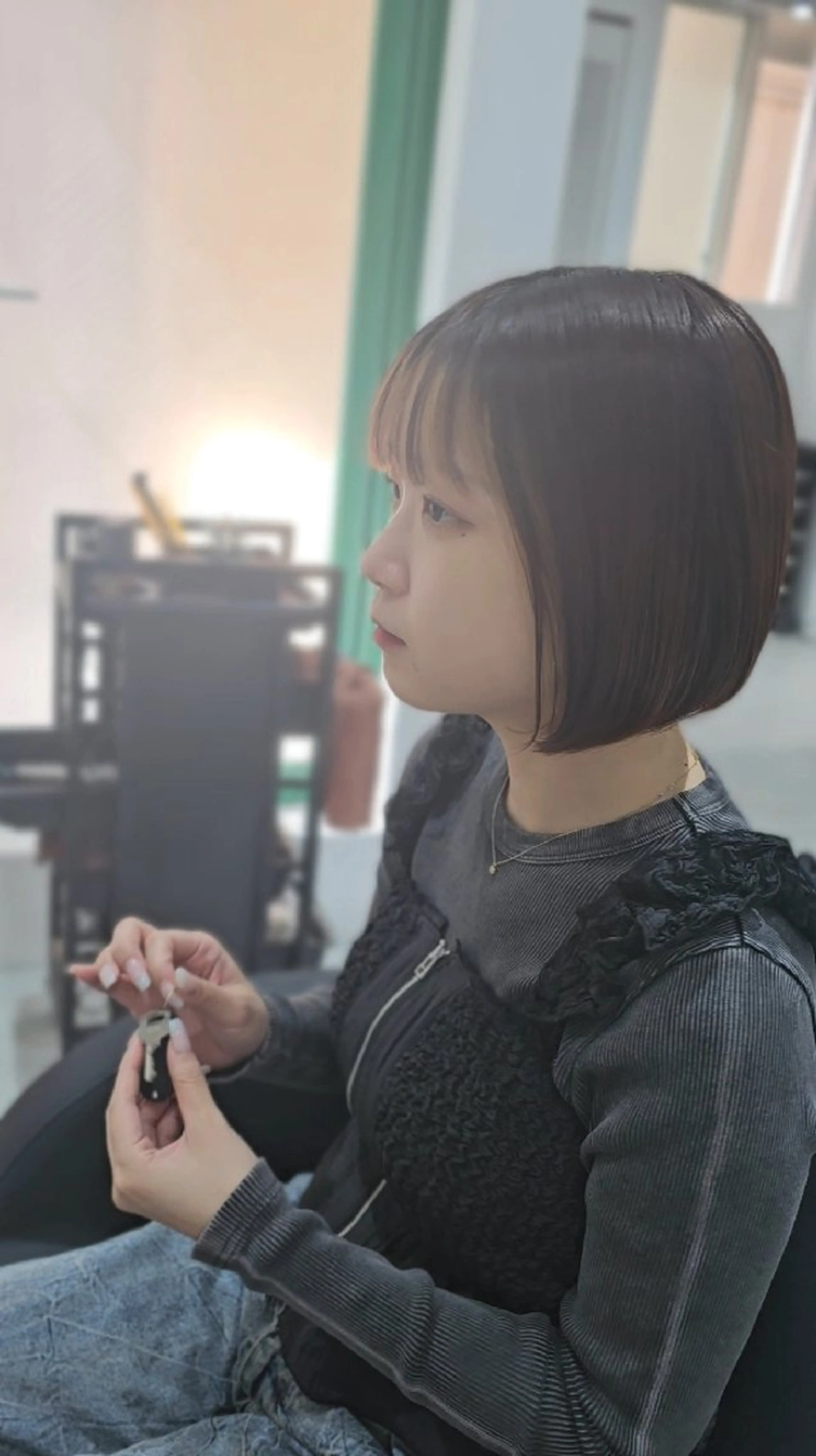 ショート ボブ カット 縮毛矯正 トリートメント サロウィン　神戸三宮店所属・三宮No.1ブリーチ 無しカラー/杉山太貴のヘアスタイル