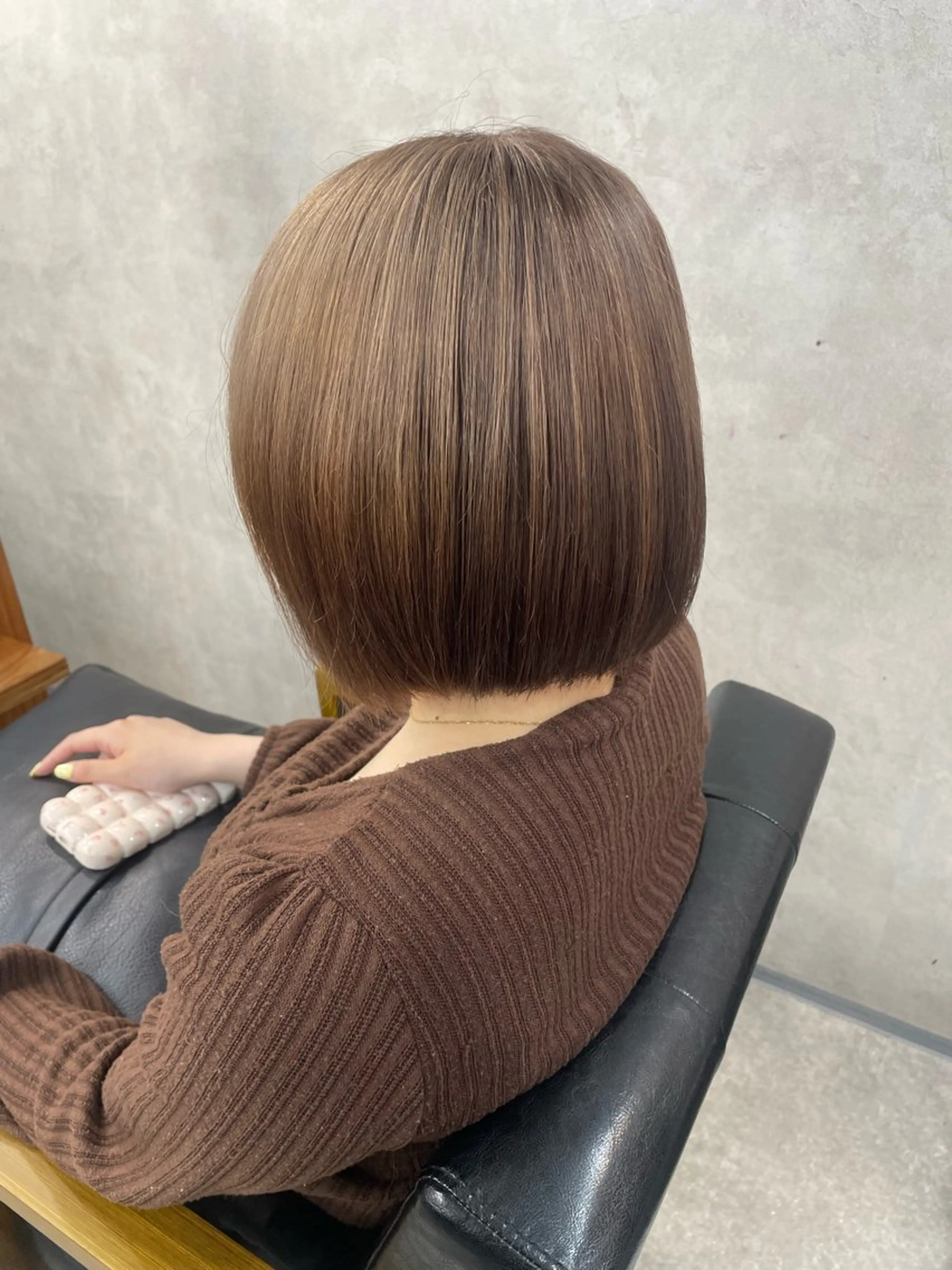 ミディアム カラー ヘアカラー トリートメント 荒川 桃花のヘアスタイル