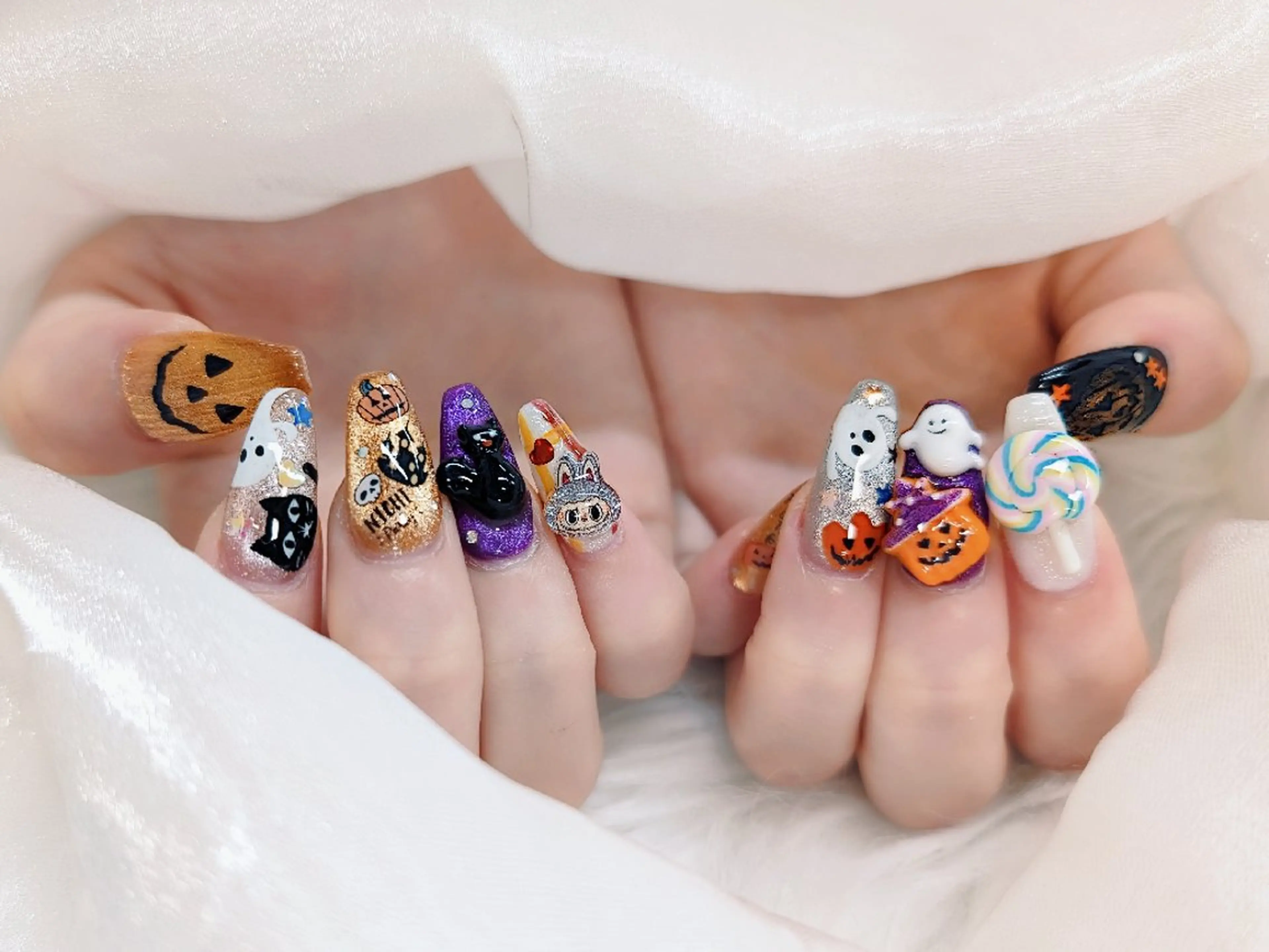 ネイル フラッシュネイル フレンチネイル キラキラネイル ラメ(グリッター) マグネットネイル Chouette Nailのネイルデザイン