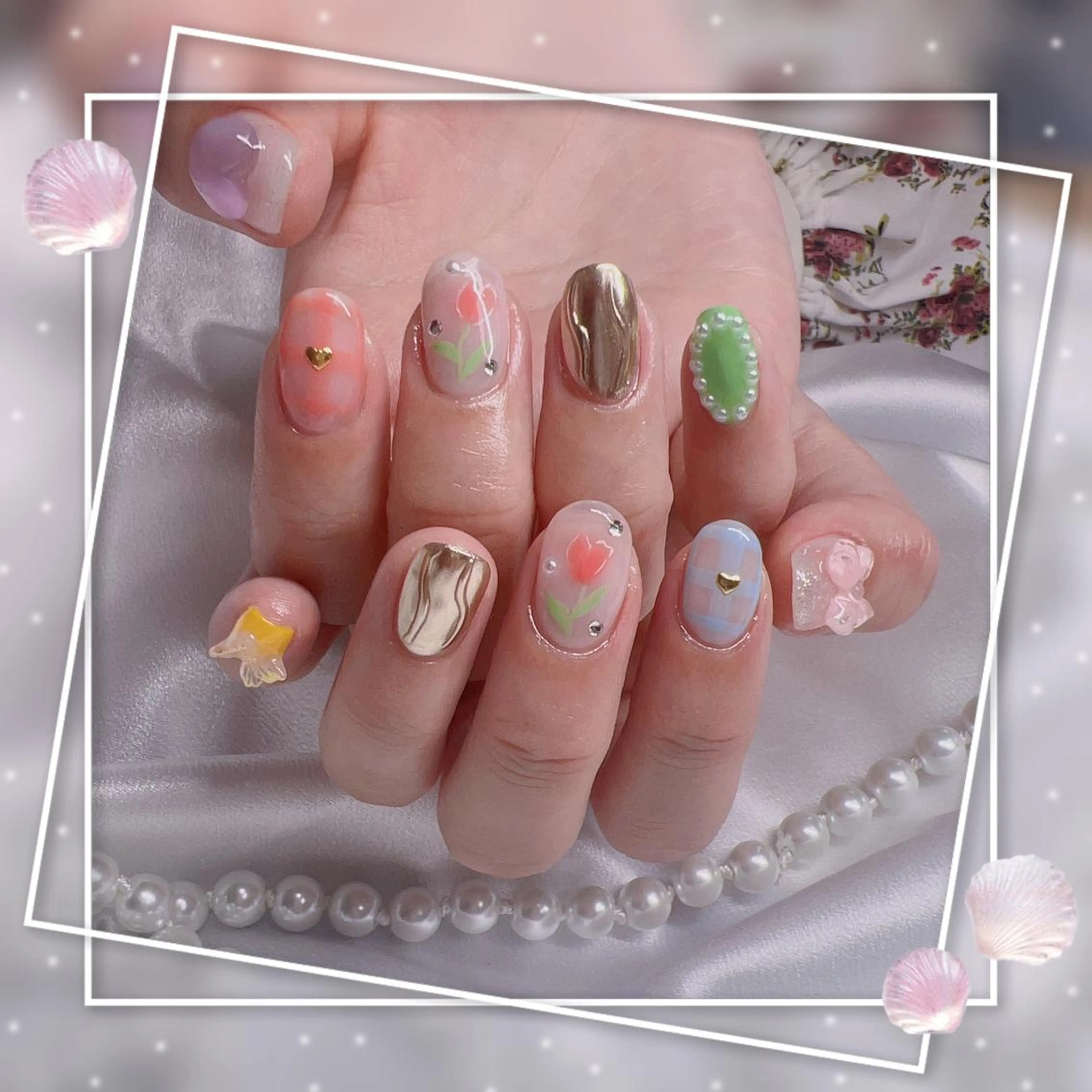 ネイル フレンチネイル キラキラネイル 韓国ネイル マグネットネイル マグネットフレンチ Chill Nailsalonのネイルデザイン