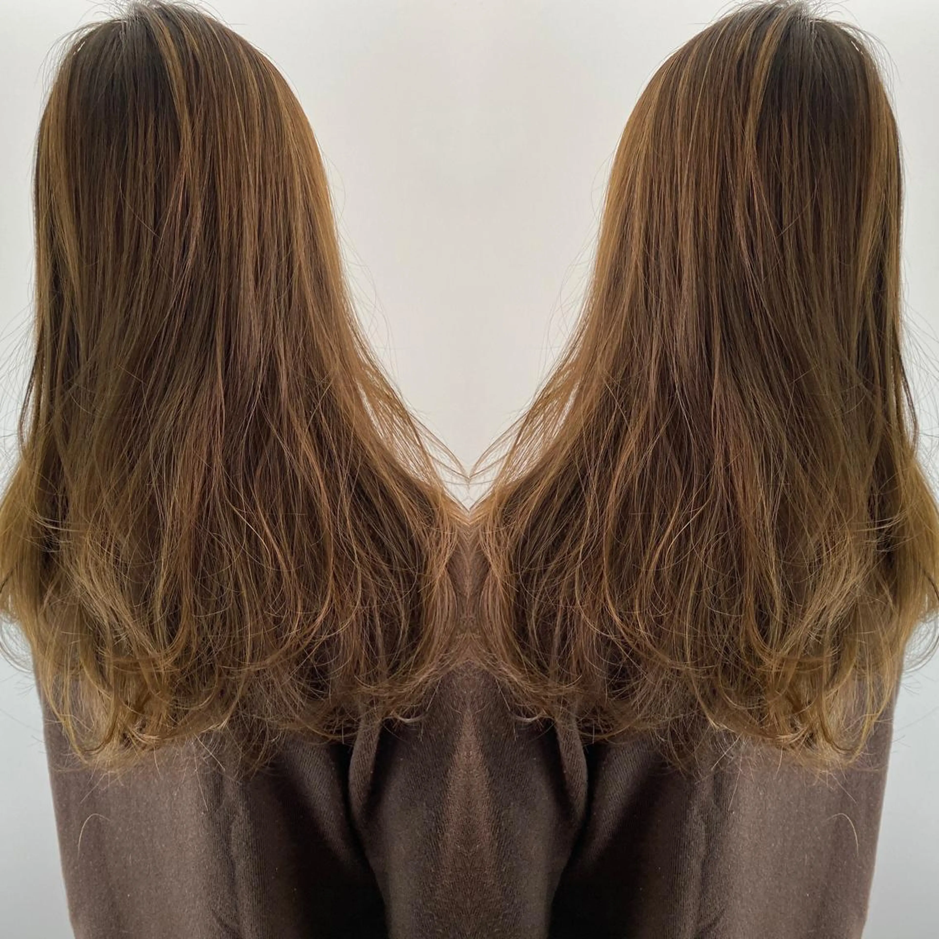 カラー ベージュカラー AVANCE京橋所属・ハイトーンヘア/ 島崎　タクミのヘアスタイル