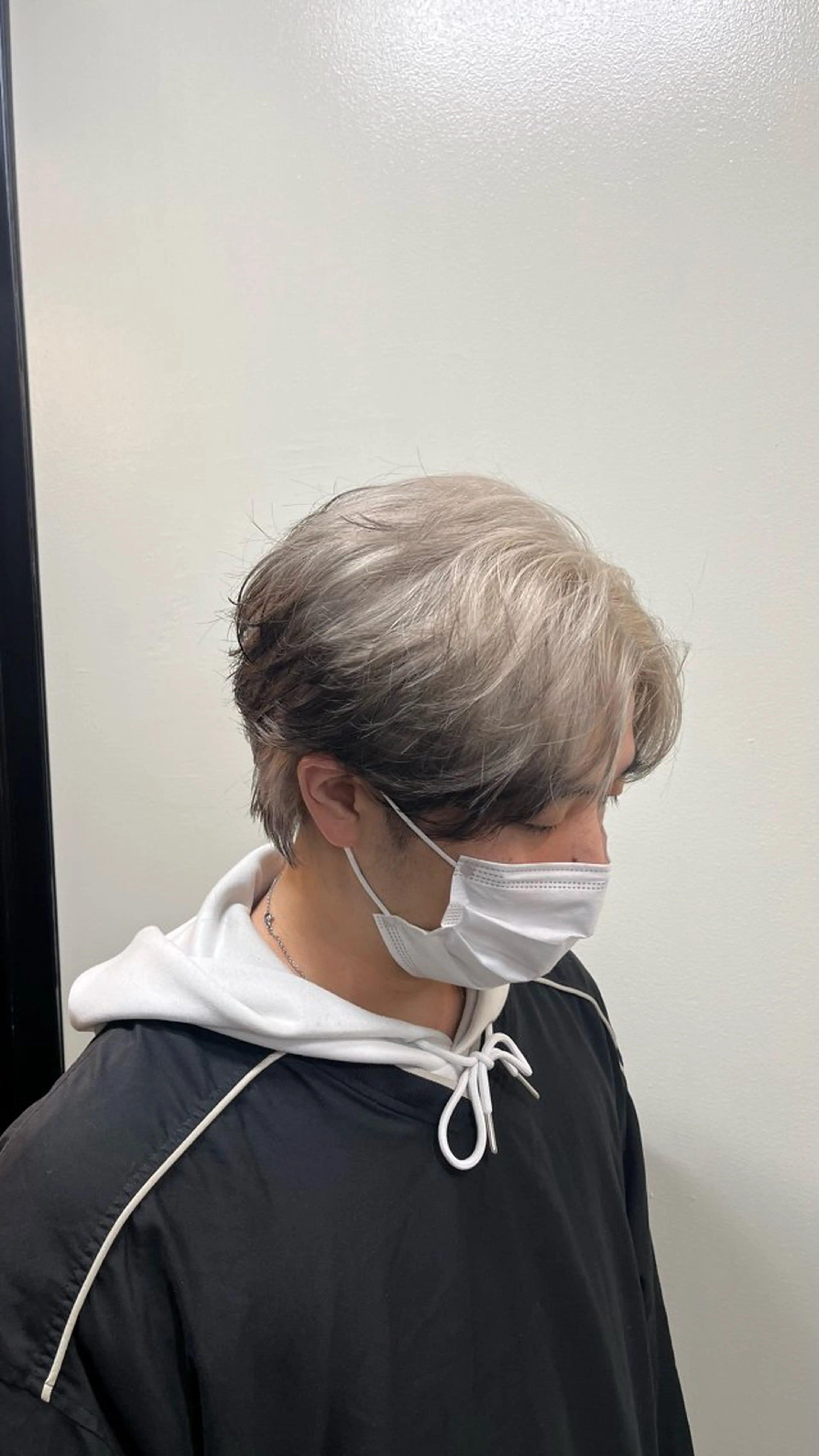 ショート カラー メンズ 黒髪 デザインカラー カット ヘアカラー カルマ・ニュアンス パーマ　須田龍世のヘアスタイル