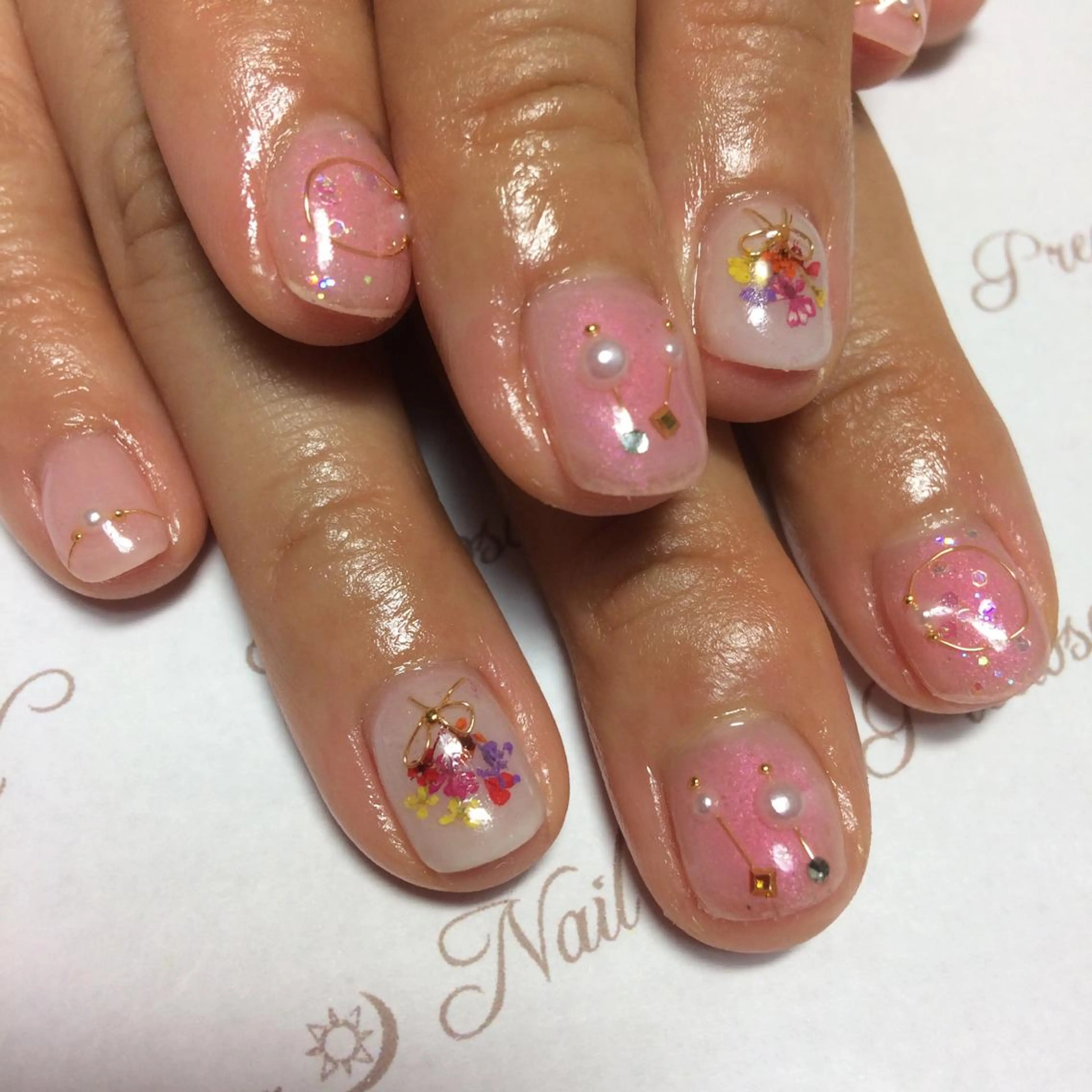 ネイル preciosa.nail所属・久場 晴美のネイルデザイン