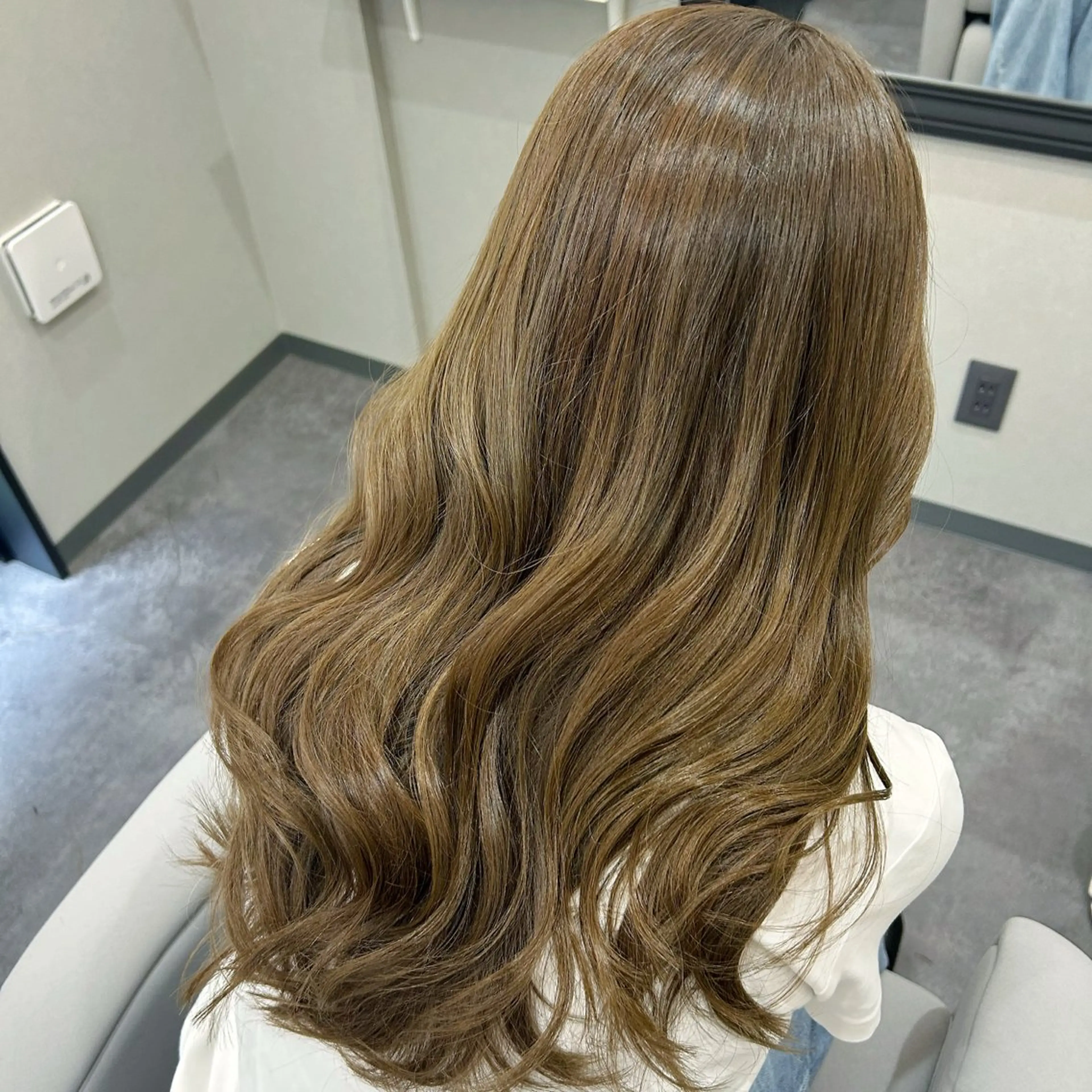 艶感カラー+トリートメントの写真
