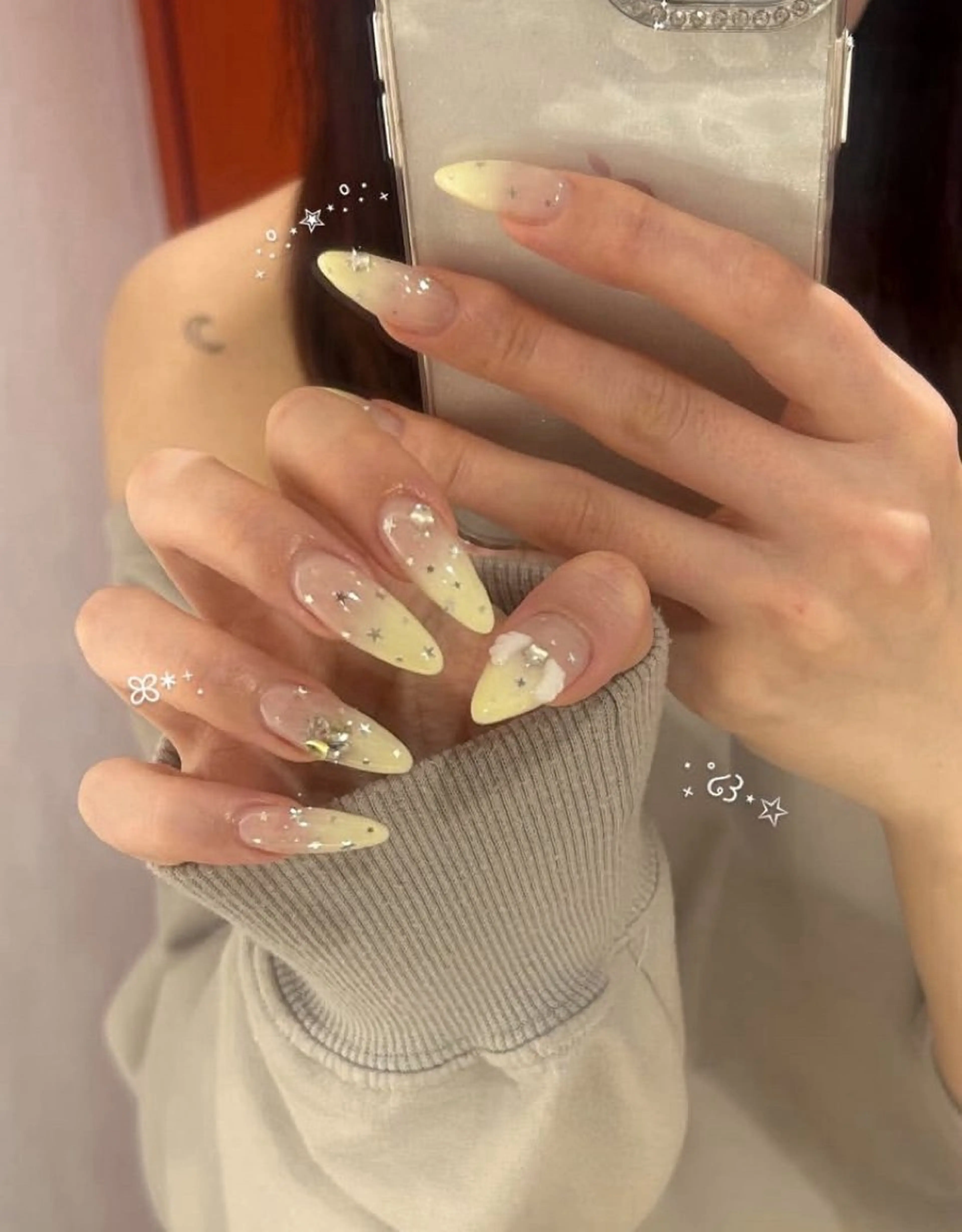 ネイル アートネイル オーロラネイル チークネイル フレンチネイル ガラスフレンチ ハンドネイル 🎀🎀YooLi Nail Salonのネイルデザイン