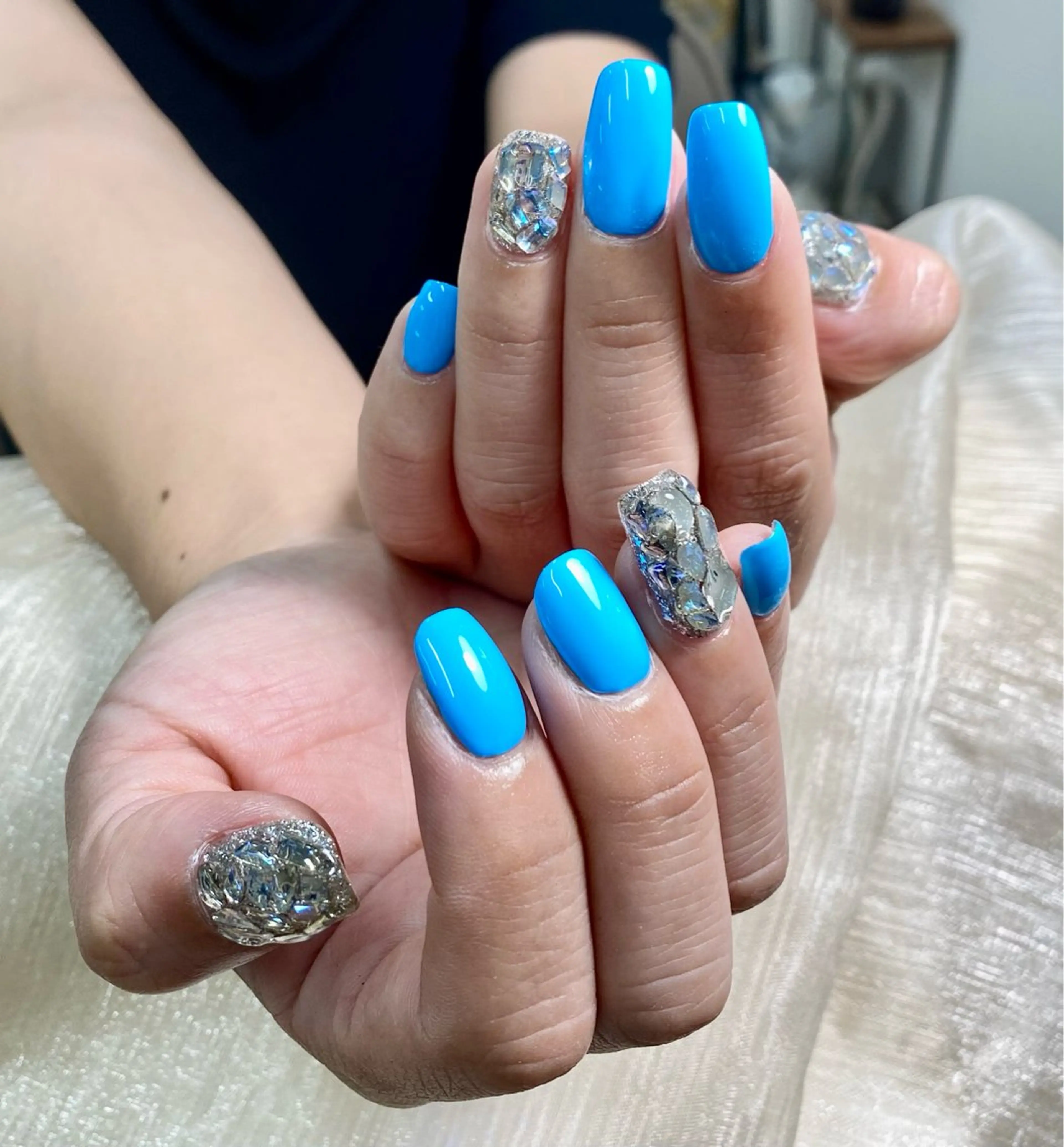 ネイル ハンドネイル ToliyDeliy Keilyのネイルデザイン