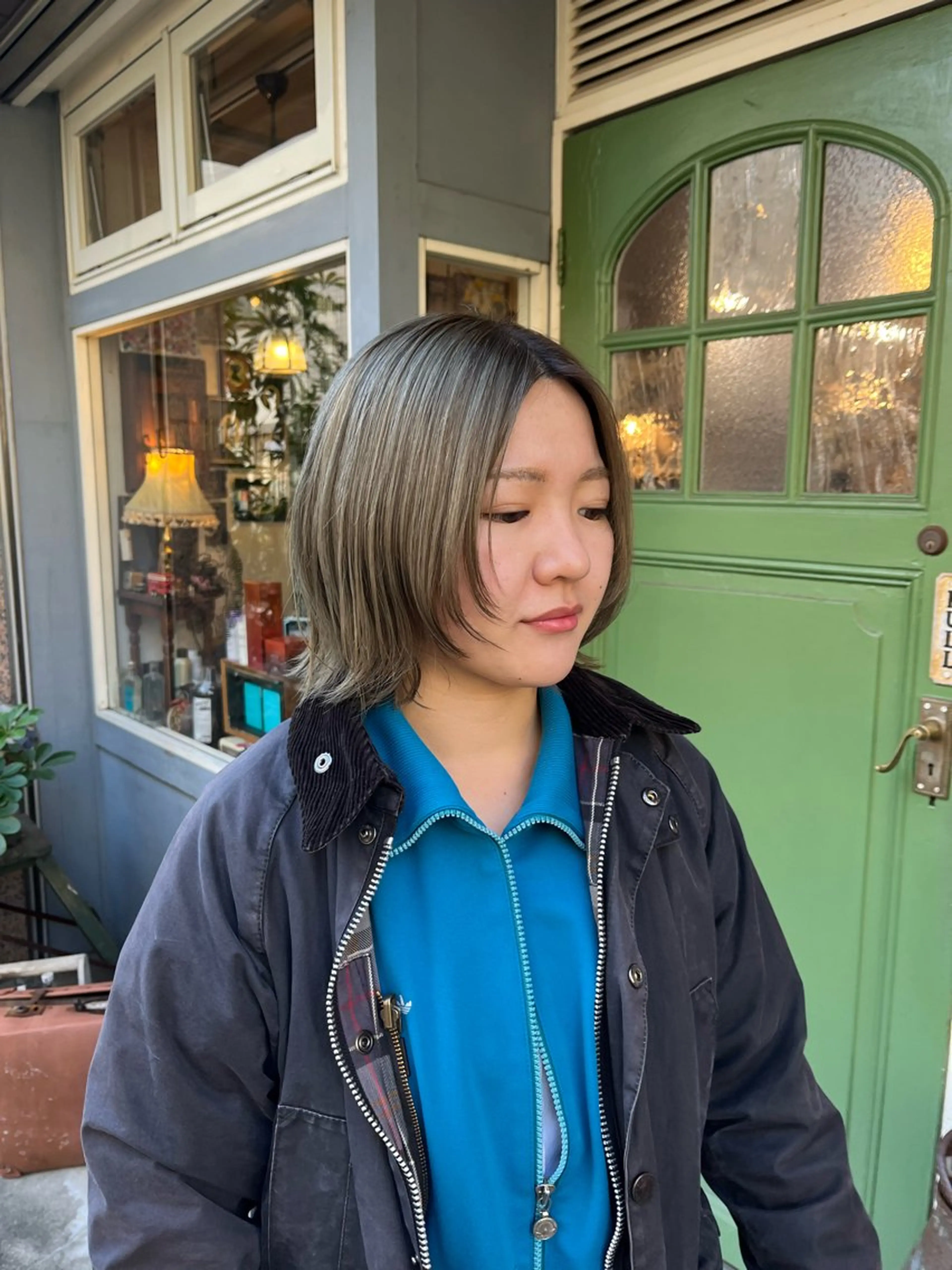 ミディアム ボブ 顔まわりレイヤー レイヤーカット カット ヘッドスパ 抜け感パーマ/ 顔まわり/緒方椋のヘアスタイル