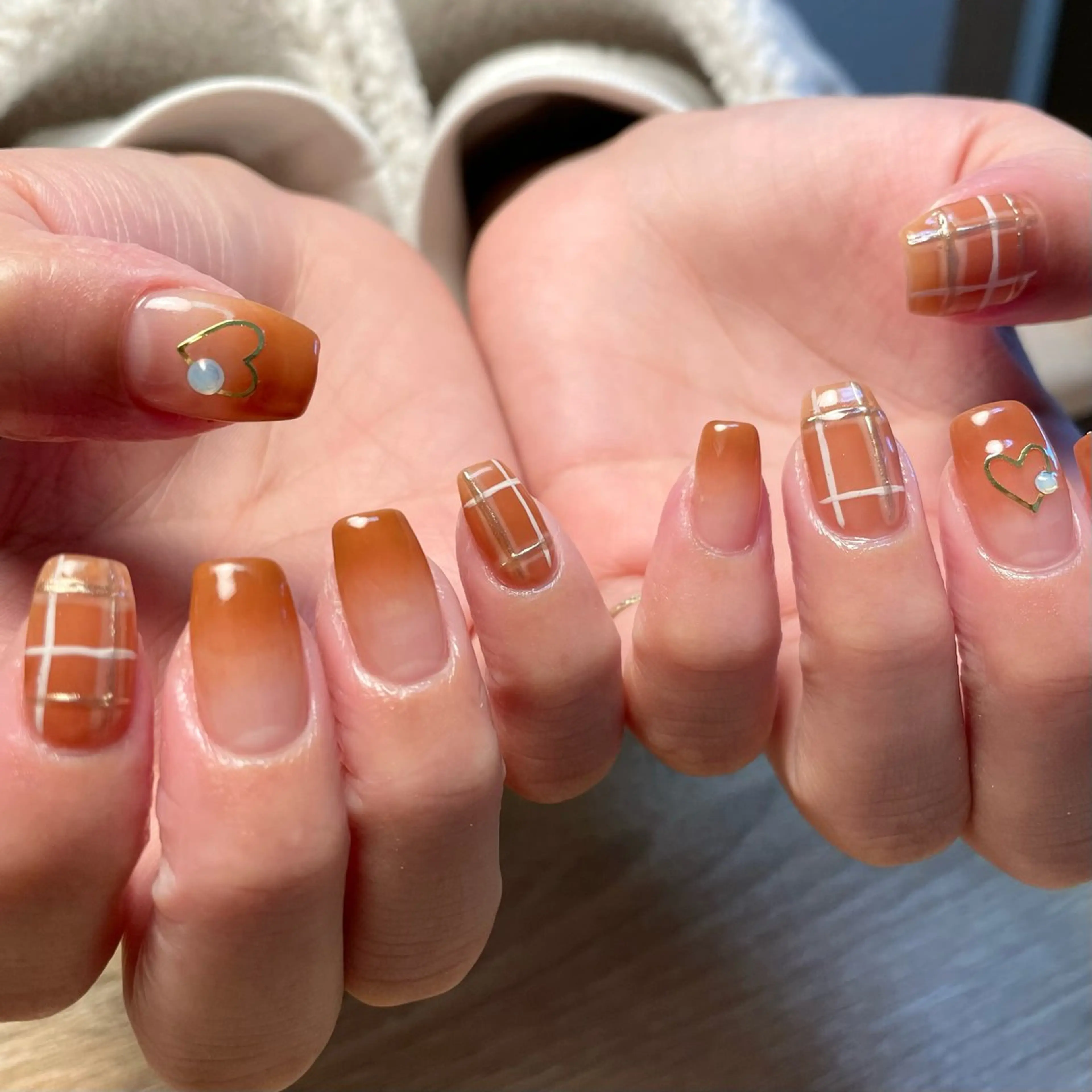 ネイル ハンドネイル nail salon BOM（ポム）のネイルデザイン