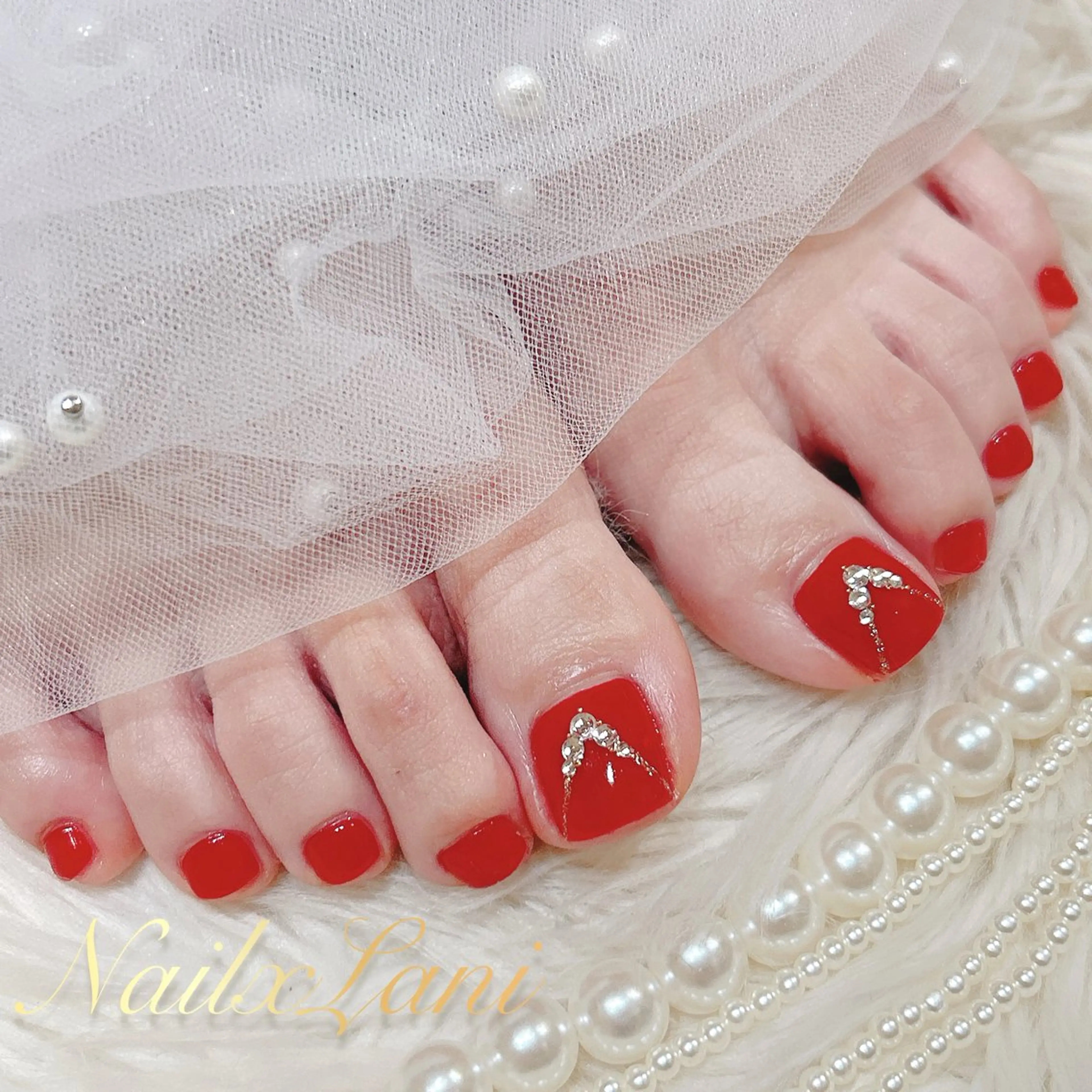 ネイル フットネイル ジェルネイル マグネットネイル パラジェル フットネイル Nail×Lani 深爪矯正対応◎のネイルデザイン