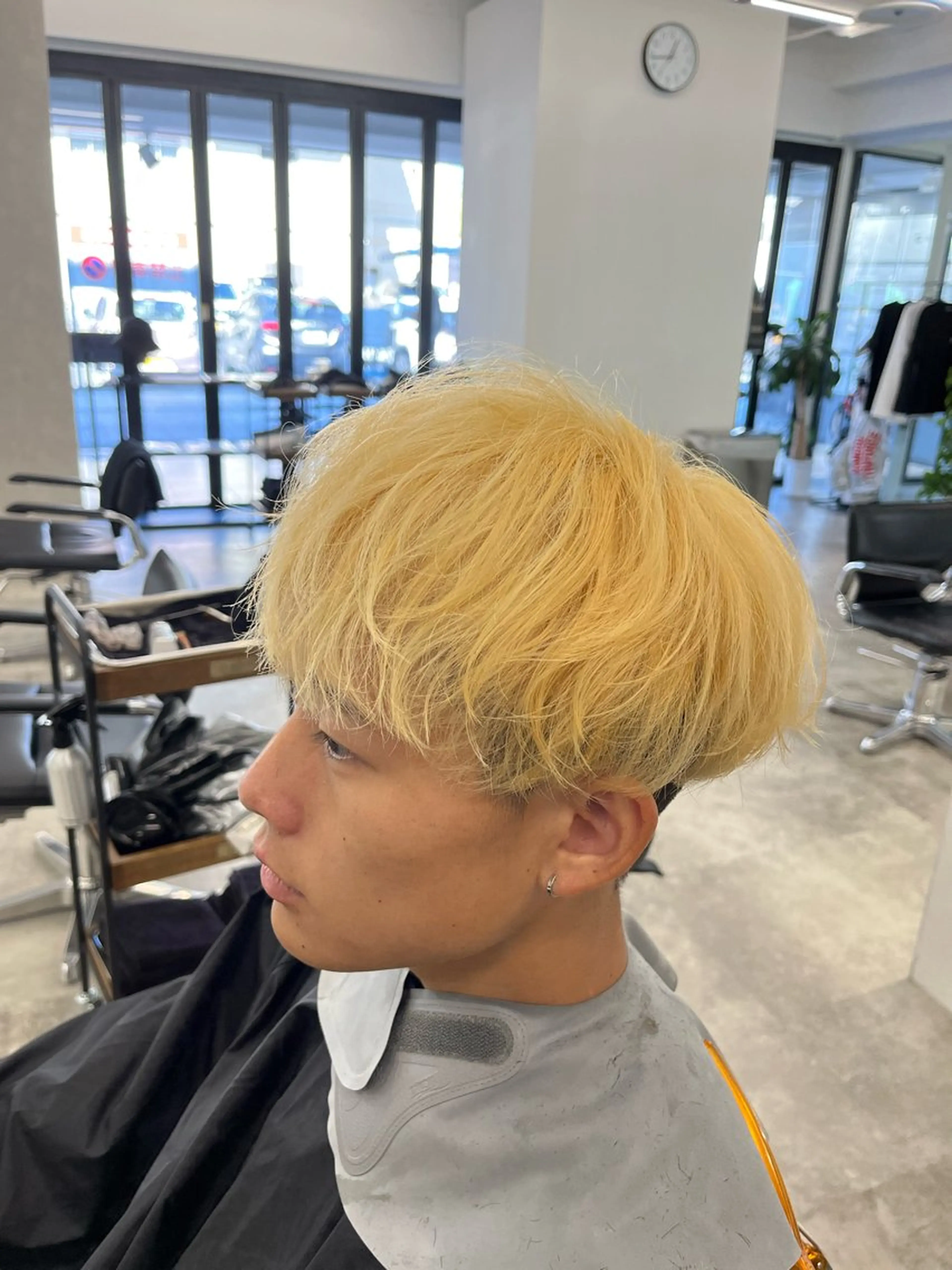 ショート メンズ メンズブリーチ カンゴールサロン富山セントラル所属・小林 心空のヘアスタイル