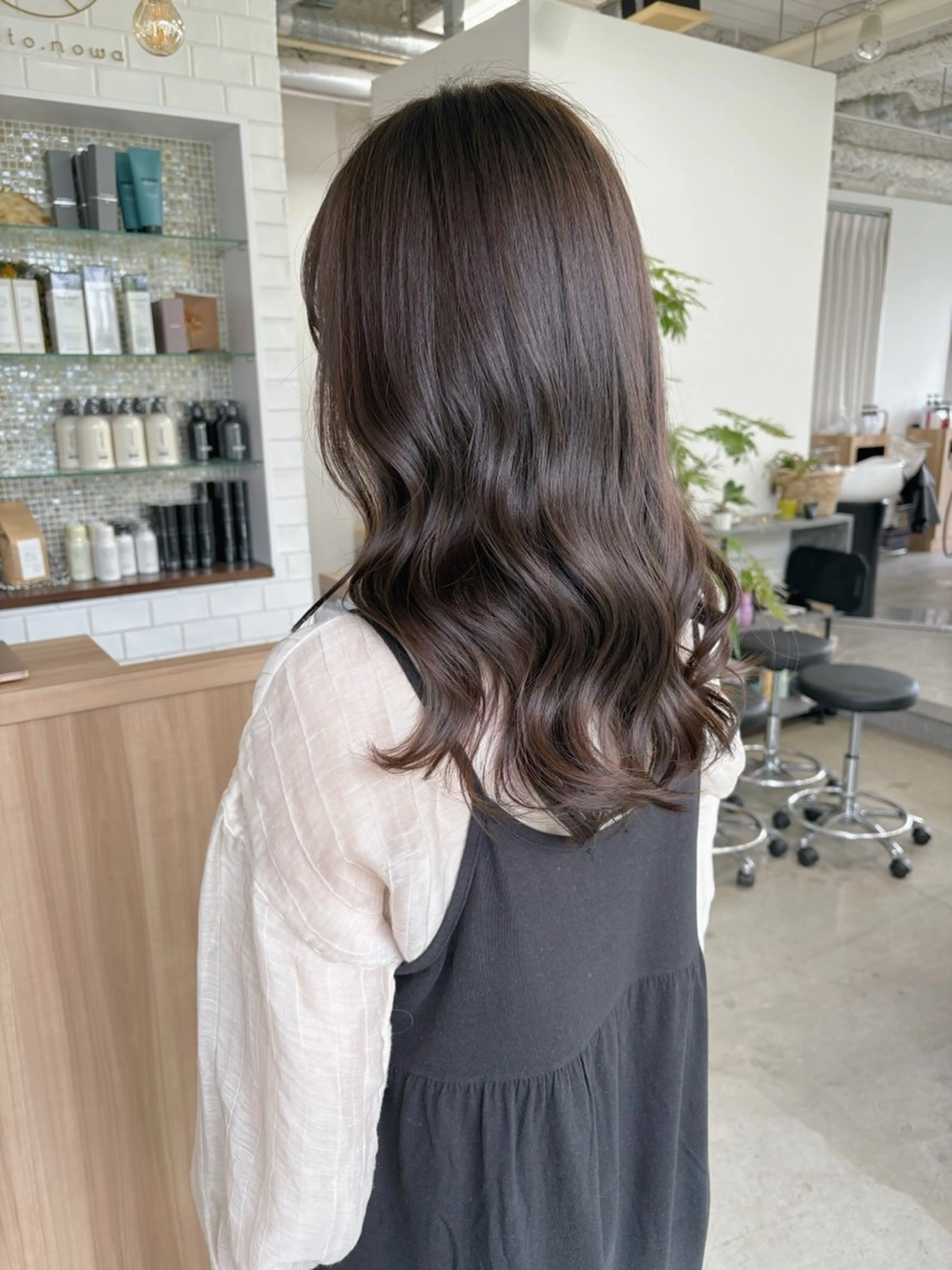 カラー グレージュ ヘアカラー 津田 七美希のヘアスタイル