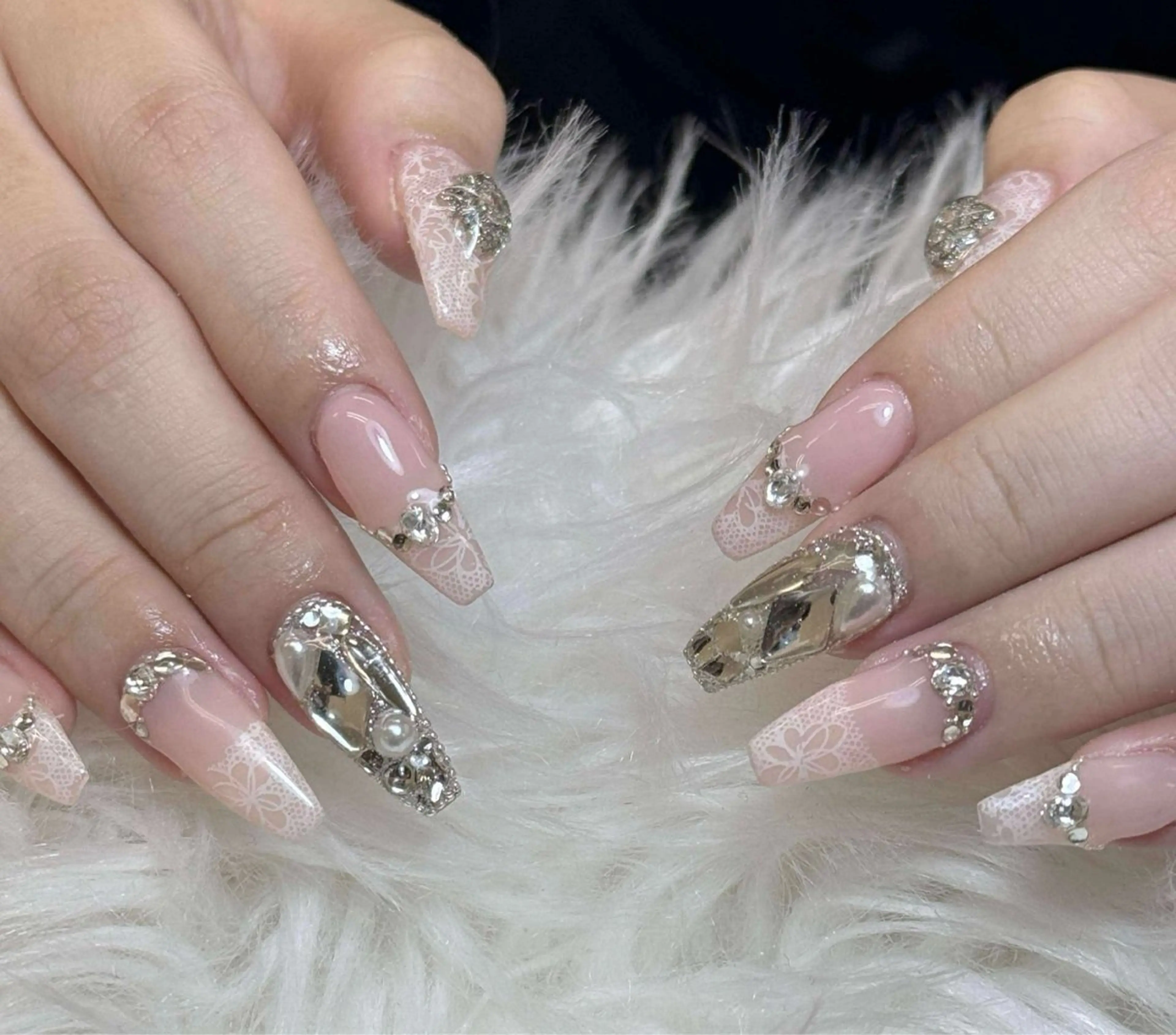 ネイル チークネイル 長さ出し フットネイル マグネットネイル 持ち込み ハンドネイル ANH NAIL ゴテゴテ専門店💎のネイルデザイン